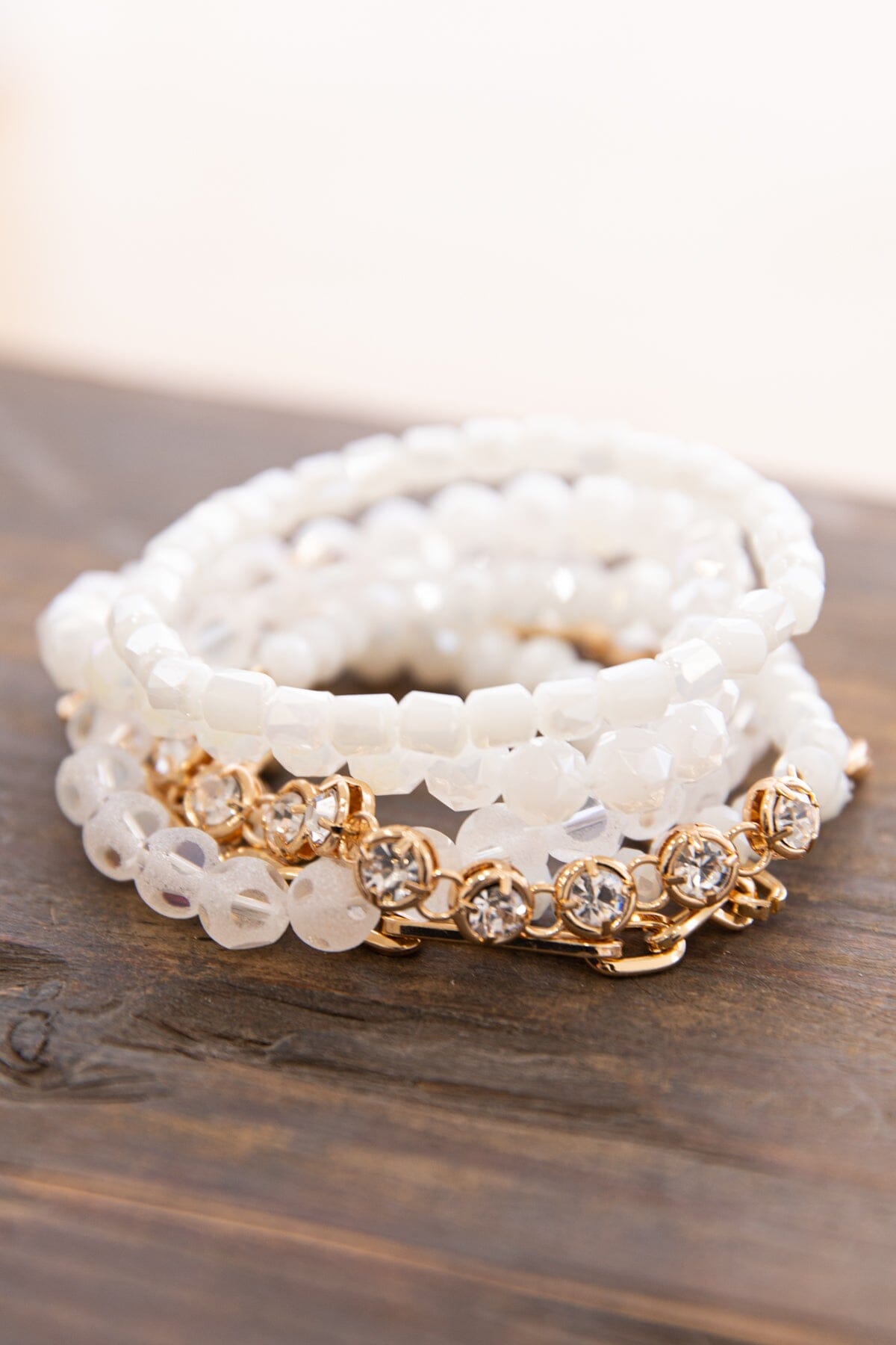 White and Gold Beaded Bracelet Set