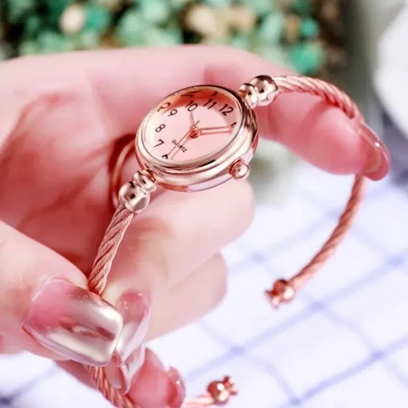 LIUYANGTIAN Fashion Luxury Women's Watch Gold Fine Strap Ladies Watch For Bracelet Montre Femme Female Wrist Watch Women Clock Relojes