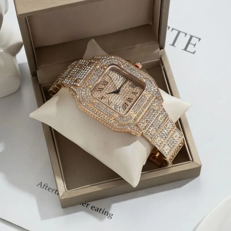 LIUYANGTIAN Luxury Casual Women Quartz Diamond Setting Wristwatch Waterproof Women Watch for Female Watches Alloy Wrist Bracelet Classic