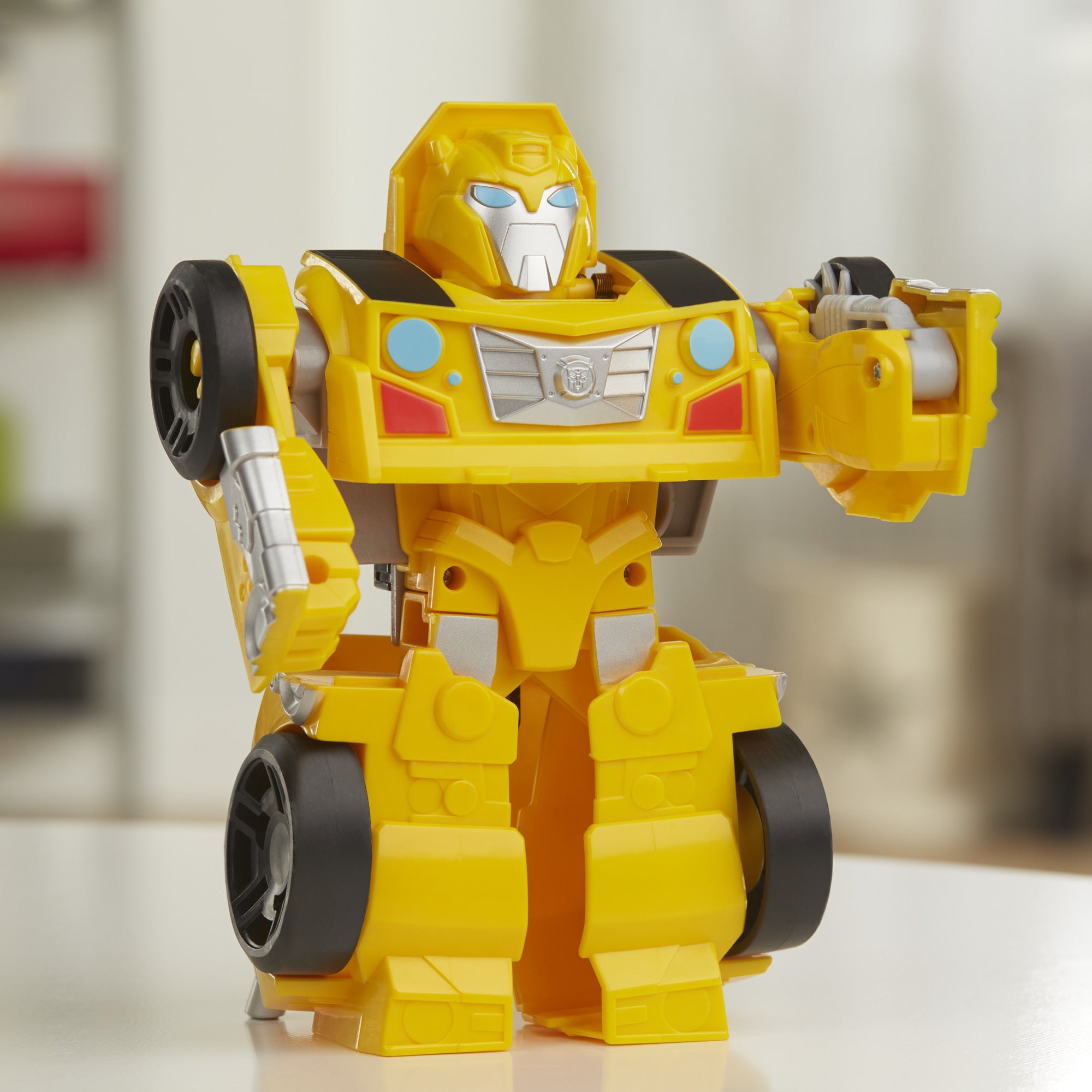 Transformers Rescue Bots Academy Bumblebee， 6-Inch Collectible Action Figure
