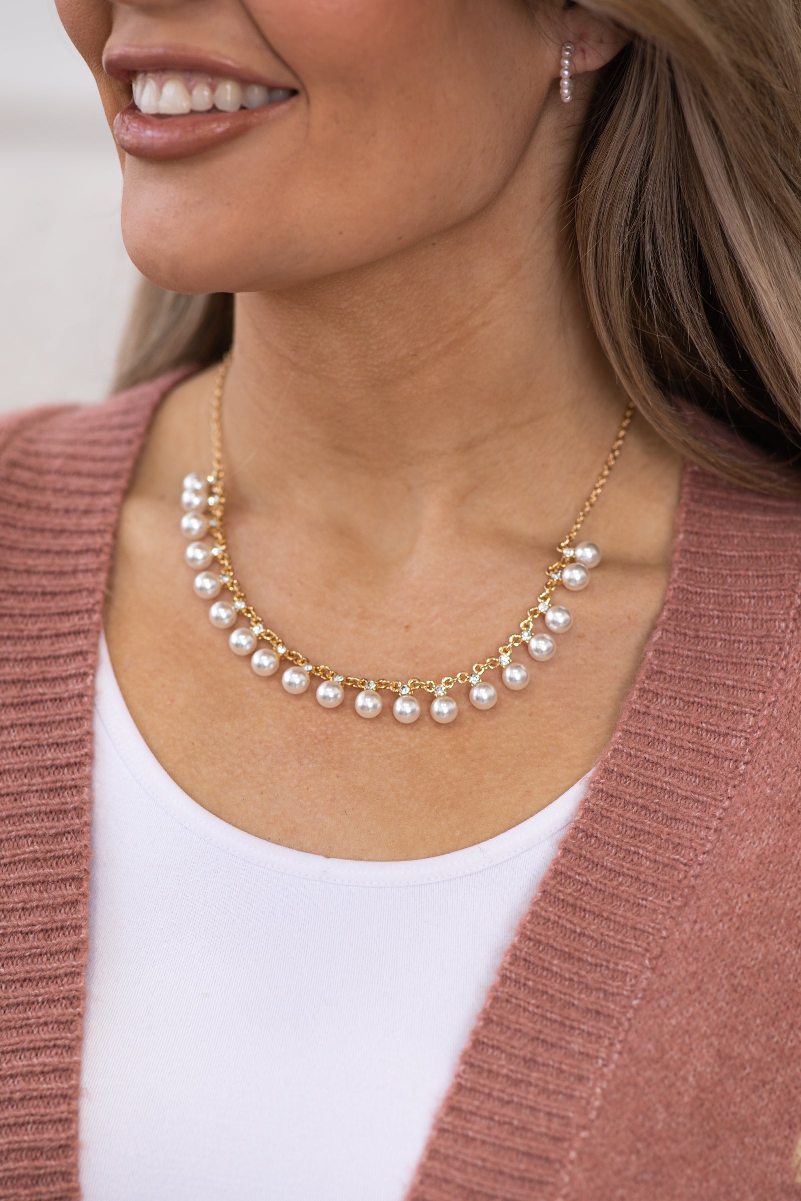 Gold Necklace With Pearl Detail