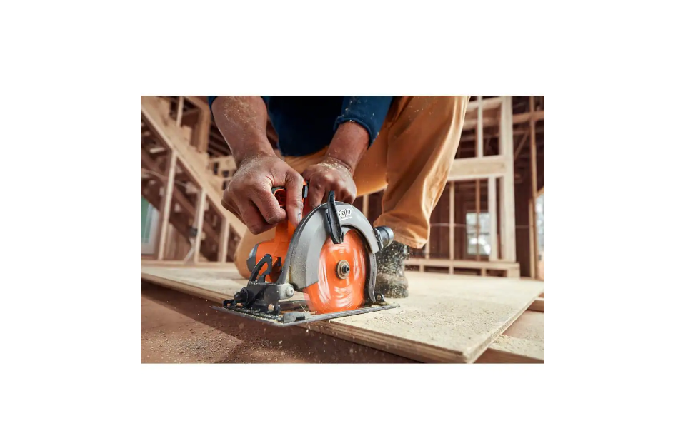 RIDGID R9257SB2 18V Cordless 5-Tool Combo Kit with (1) 2.0 Ah Battery， (1) 4.0 Ah Battery， Charger， and Bag