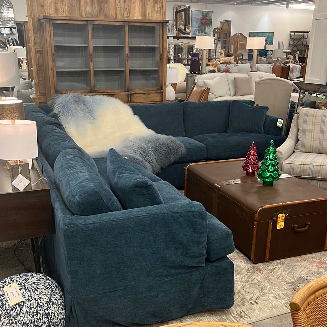 BENTLEY SLIPCOVER SECTIONAL