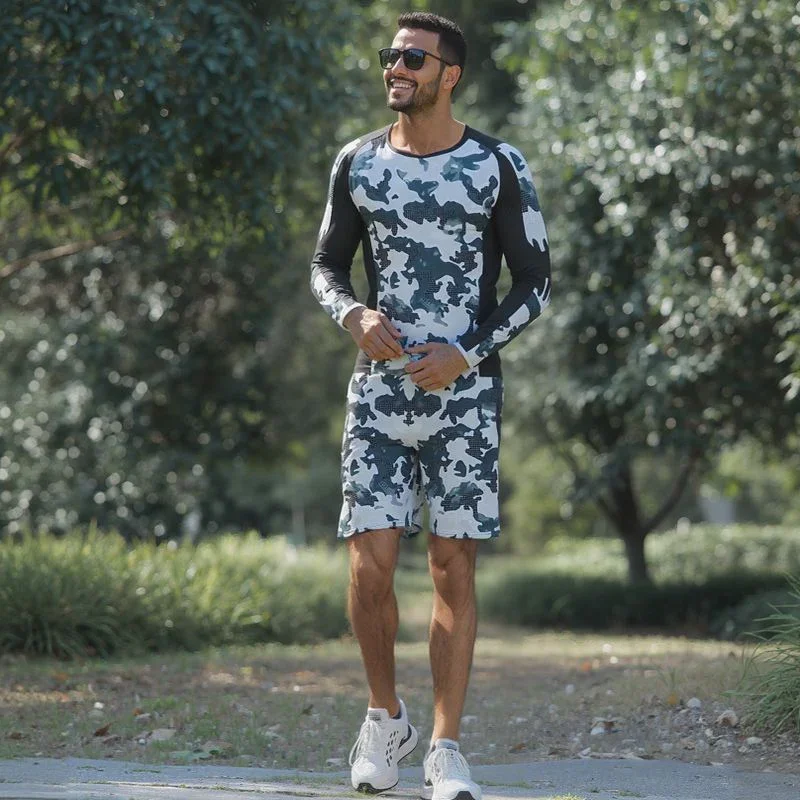 Conjunto Esportivo IronMan™ com Camiseta, Calça e Shorts de Compressão / Performance Máxima e Estilo Militar para Treinos Sem Limites!