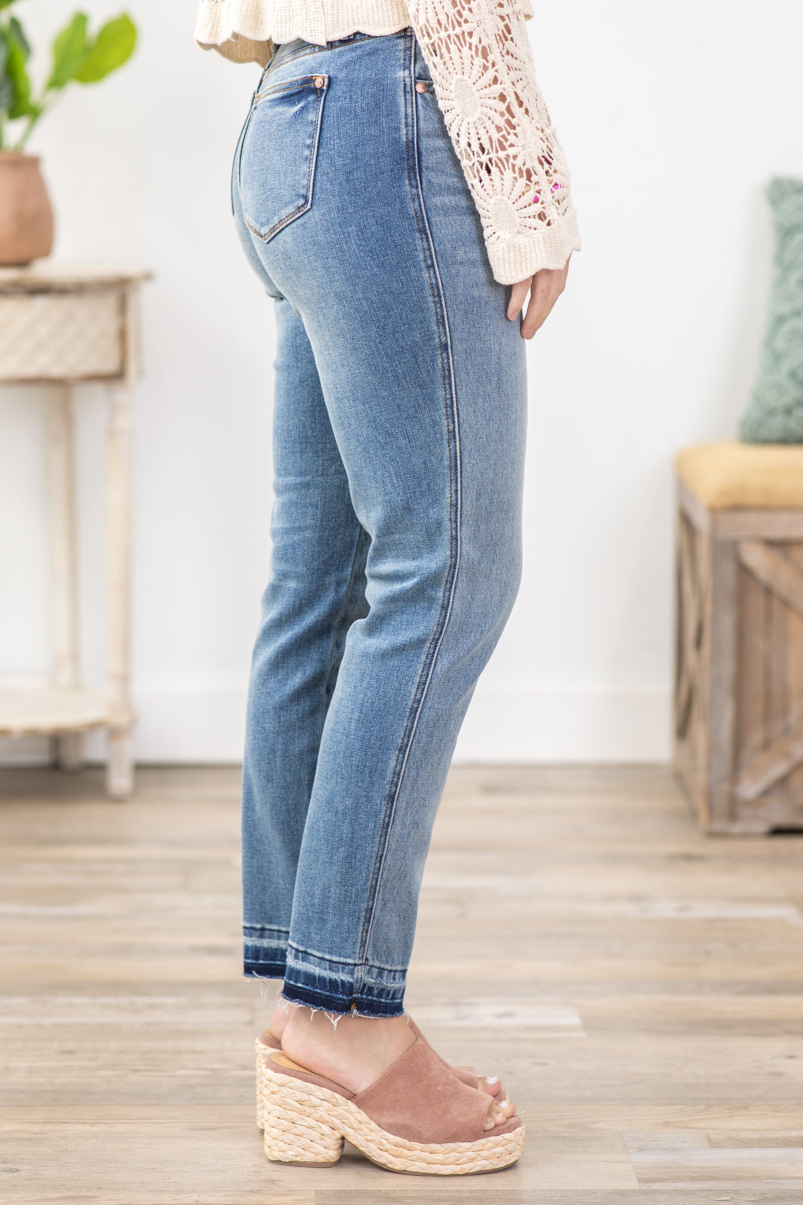 Judy Blue Rigid Magic Release Hem Jeans