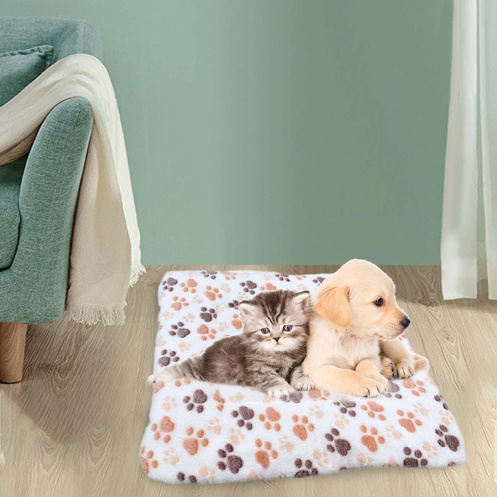 Pet Bed Mat Reversible Dog Kennel Pad with Cute Prints ， White