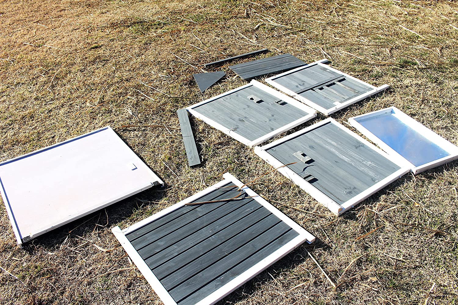 Zylina Nesting and Roosting Box Wood Chicken Coop for Chickens