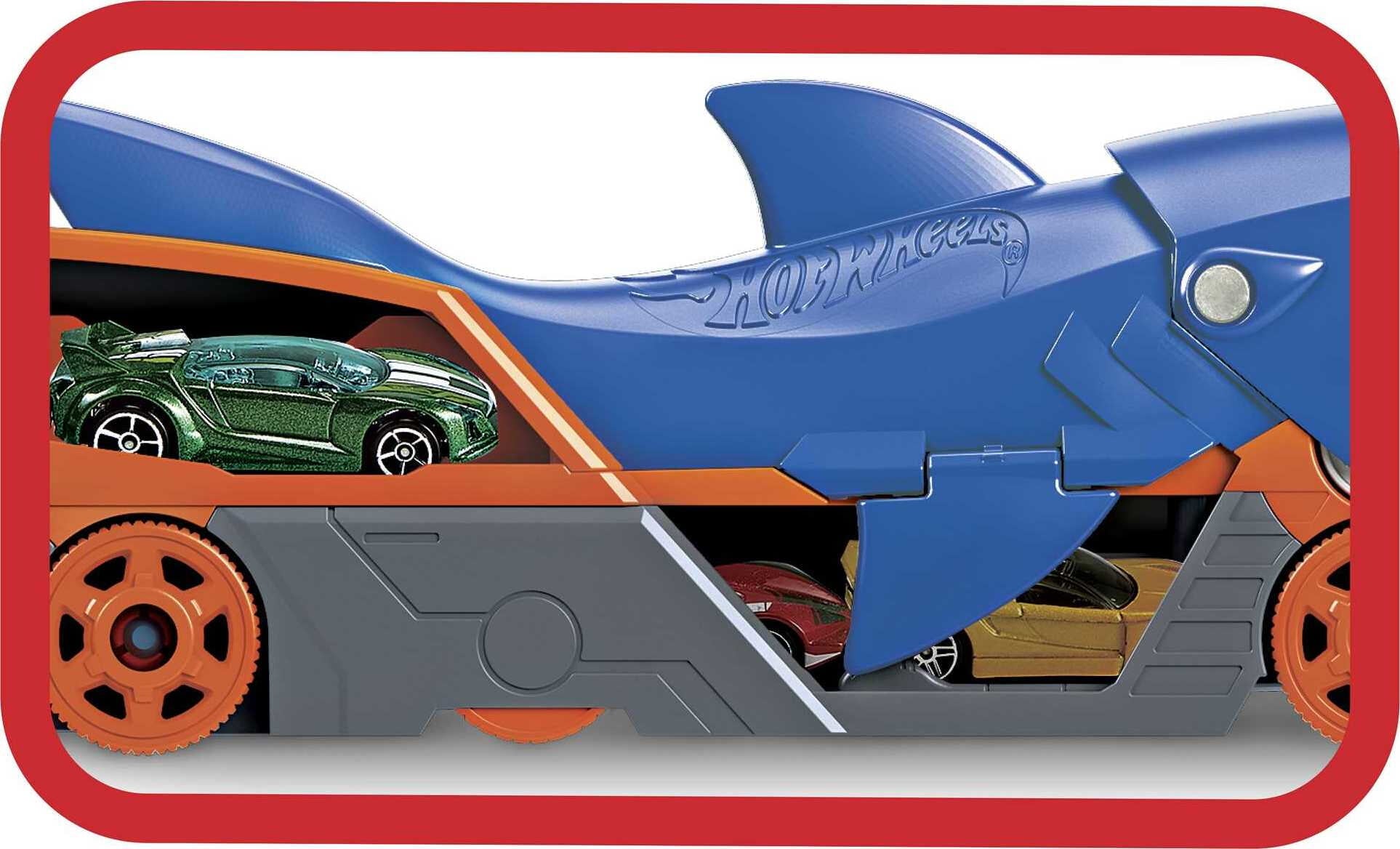 Hot Wheels Shark Chomp Transporter Playset with 1 Toy Car in 1:64 Scale