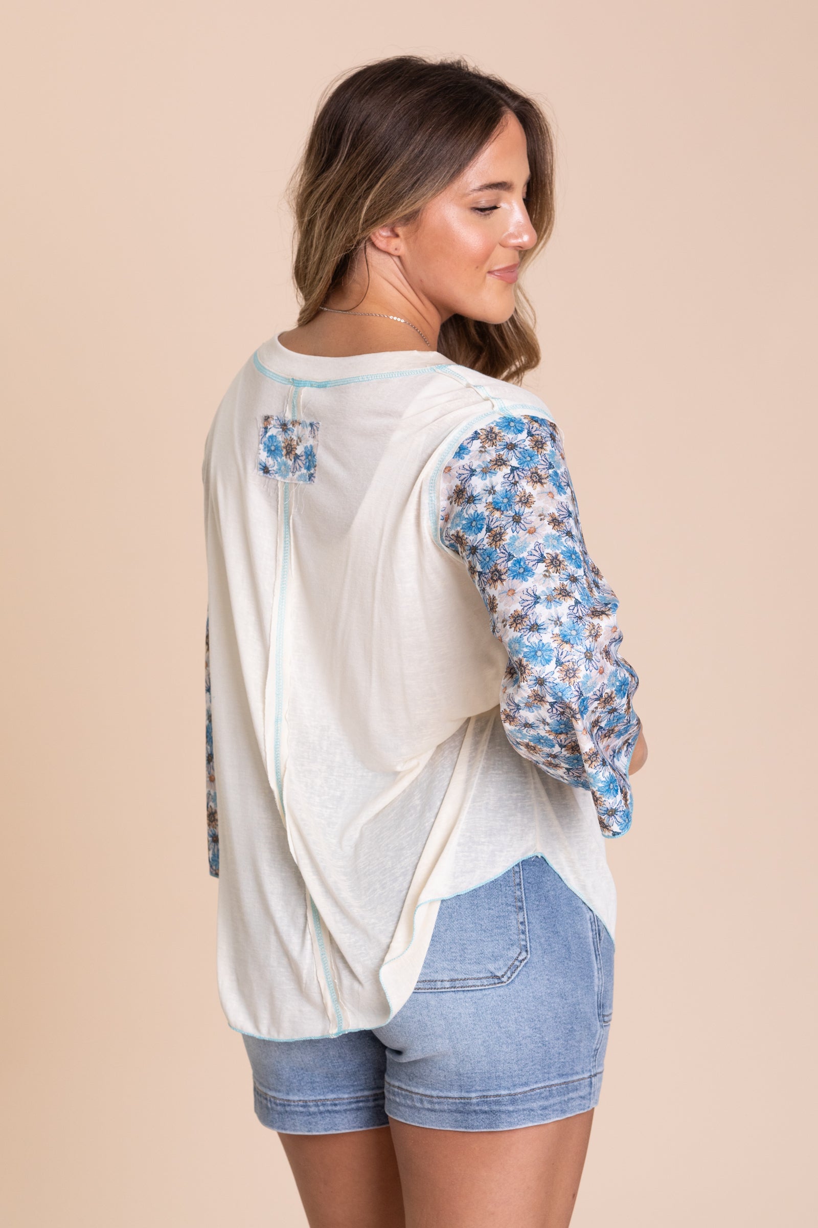 Cream Floral Pattern Long Sleeve Knit Top