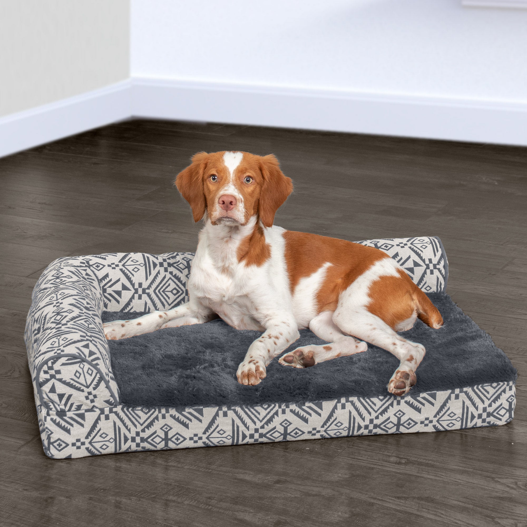 FurHaven | Deluxe Memory Foam Southwest Kilim L-Chaise Lounge Pet Bed for Dogs and Cats， Boulder Gray， Medium