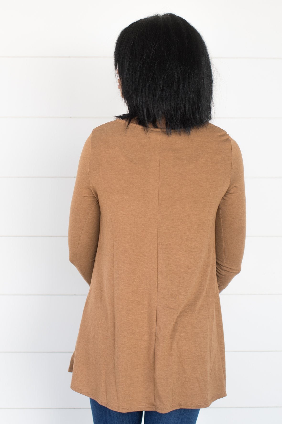 Always Love You Criss Cross V-Neck 3/4 Sleeve Top in Coco