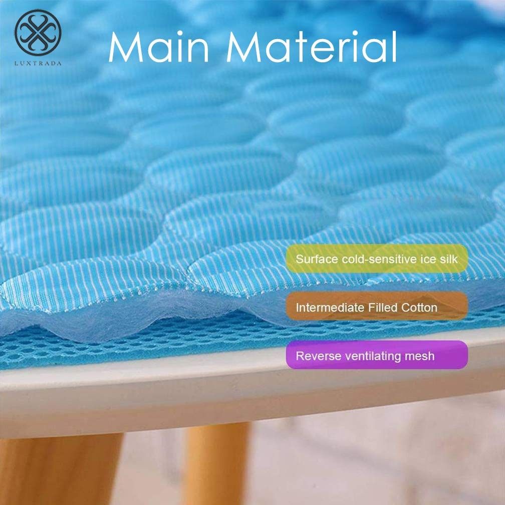 Luxtrada Pet Dog Self Cooling Mat Pad Ice Silk Mat Pet Cooling Non Sticking Blanket Keep Pets Summer Cool Comfort for Cats and Dogs Home (Blue，Size L)