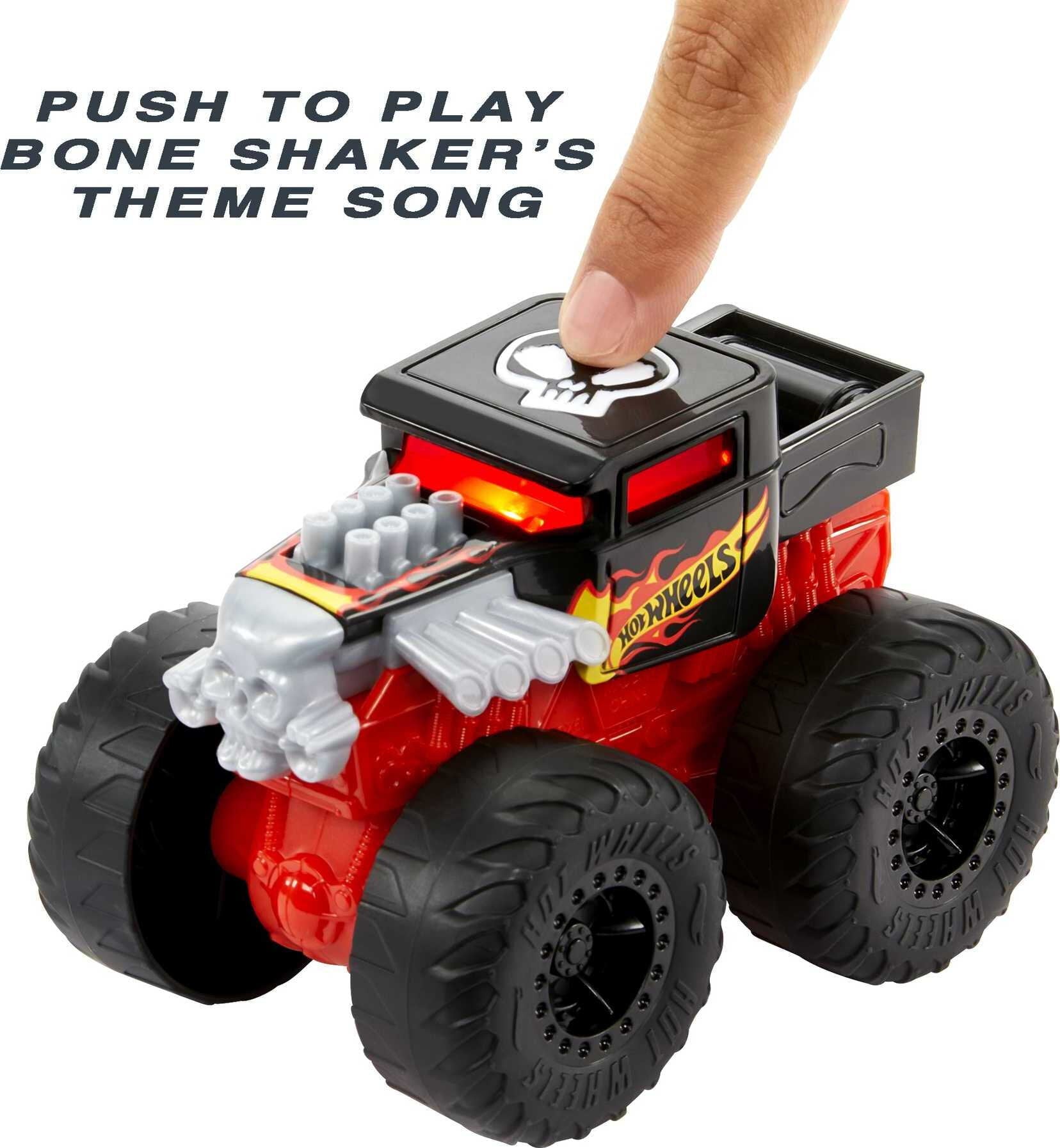 Hot Wheels Monster Trucks Roarin' Wreckers， 1:43 Scale Bone Shaker Toy Truck with Lights and Sounds