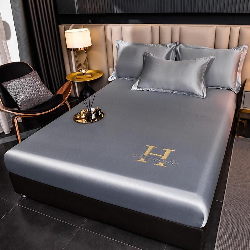 Jogo de Lençol + Fronhas em Cetim - Light Luxury