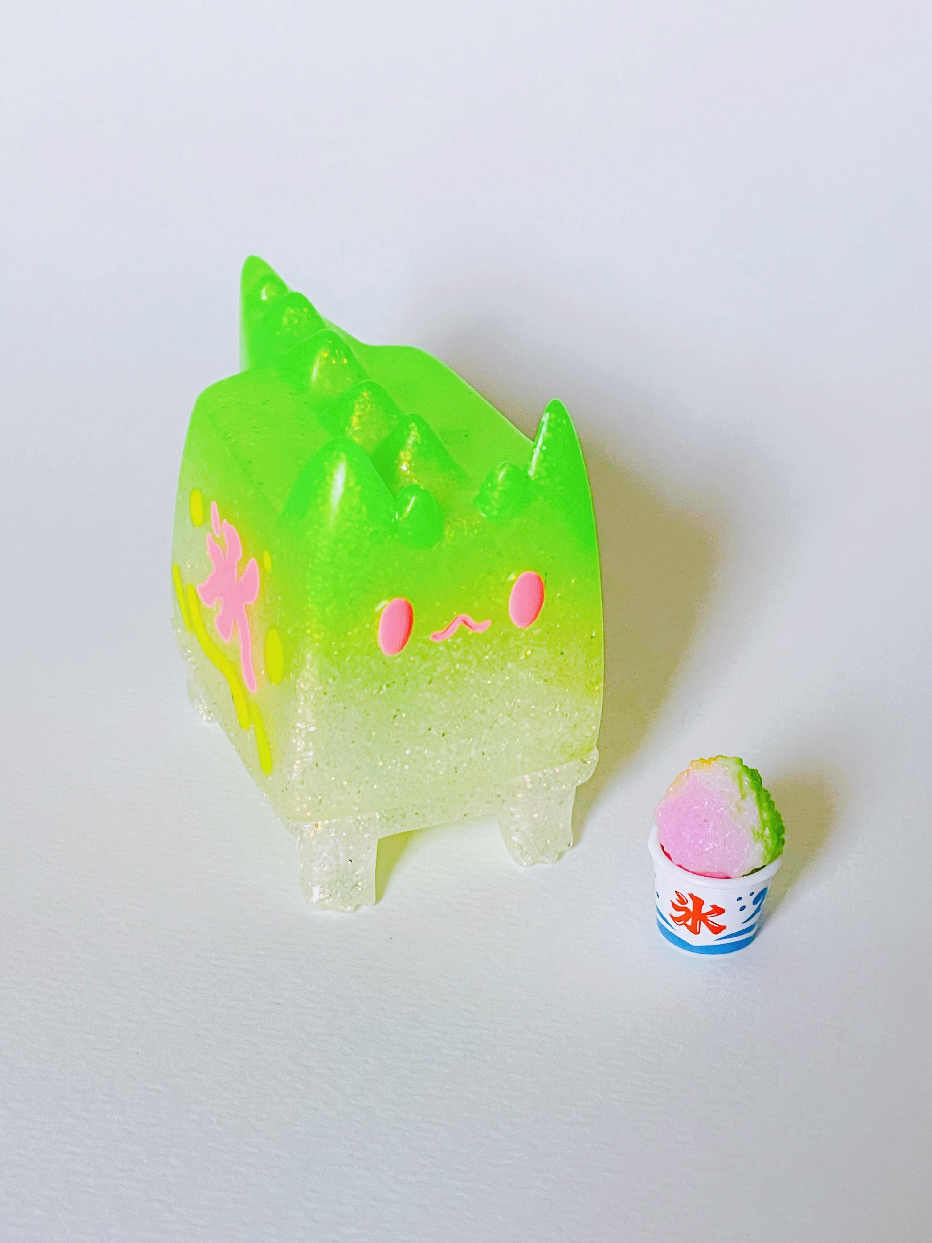Box Cat - kakigori and fireworks by Rato Kim