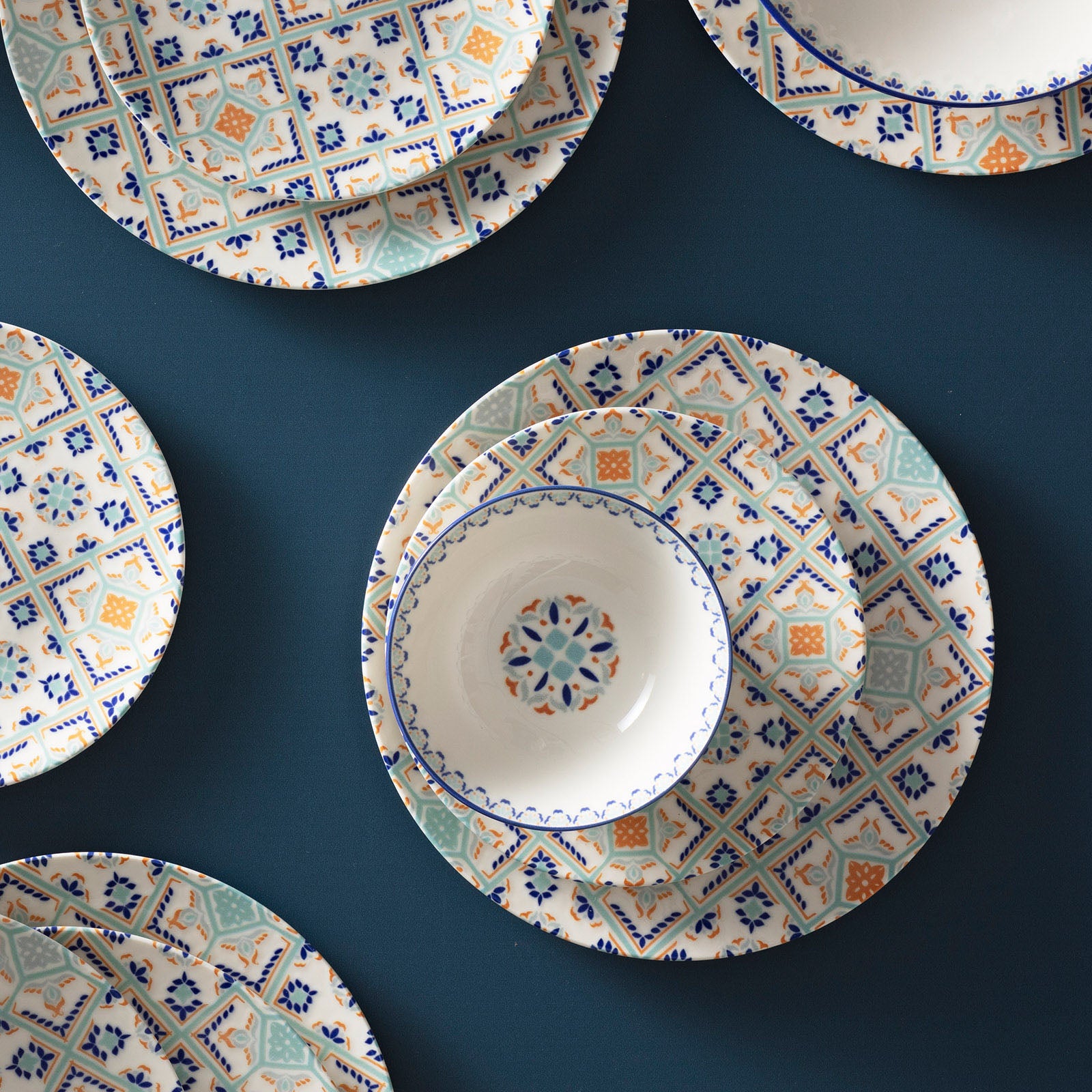 Karaca Dalya 24-Piece Dinner Set For 6 People 153.03.06.2169