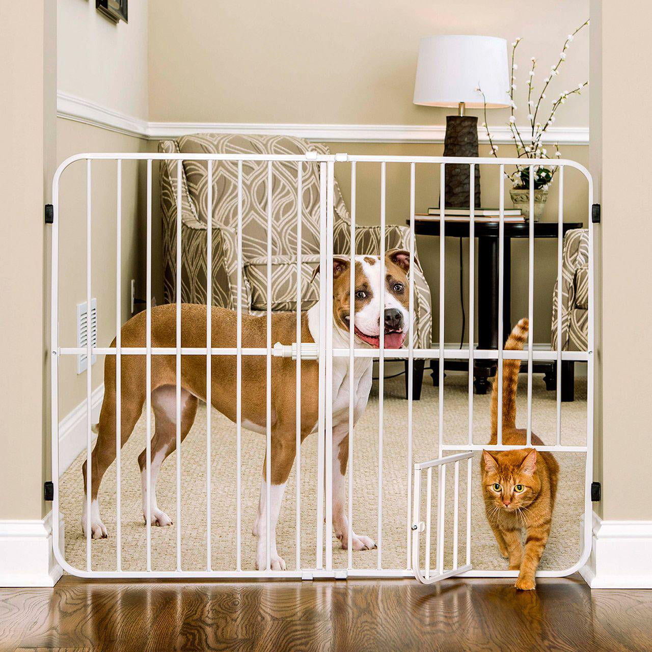Carlson Big Tuffy Expandable Pet Gate， 26 in. to 38 in.