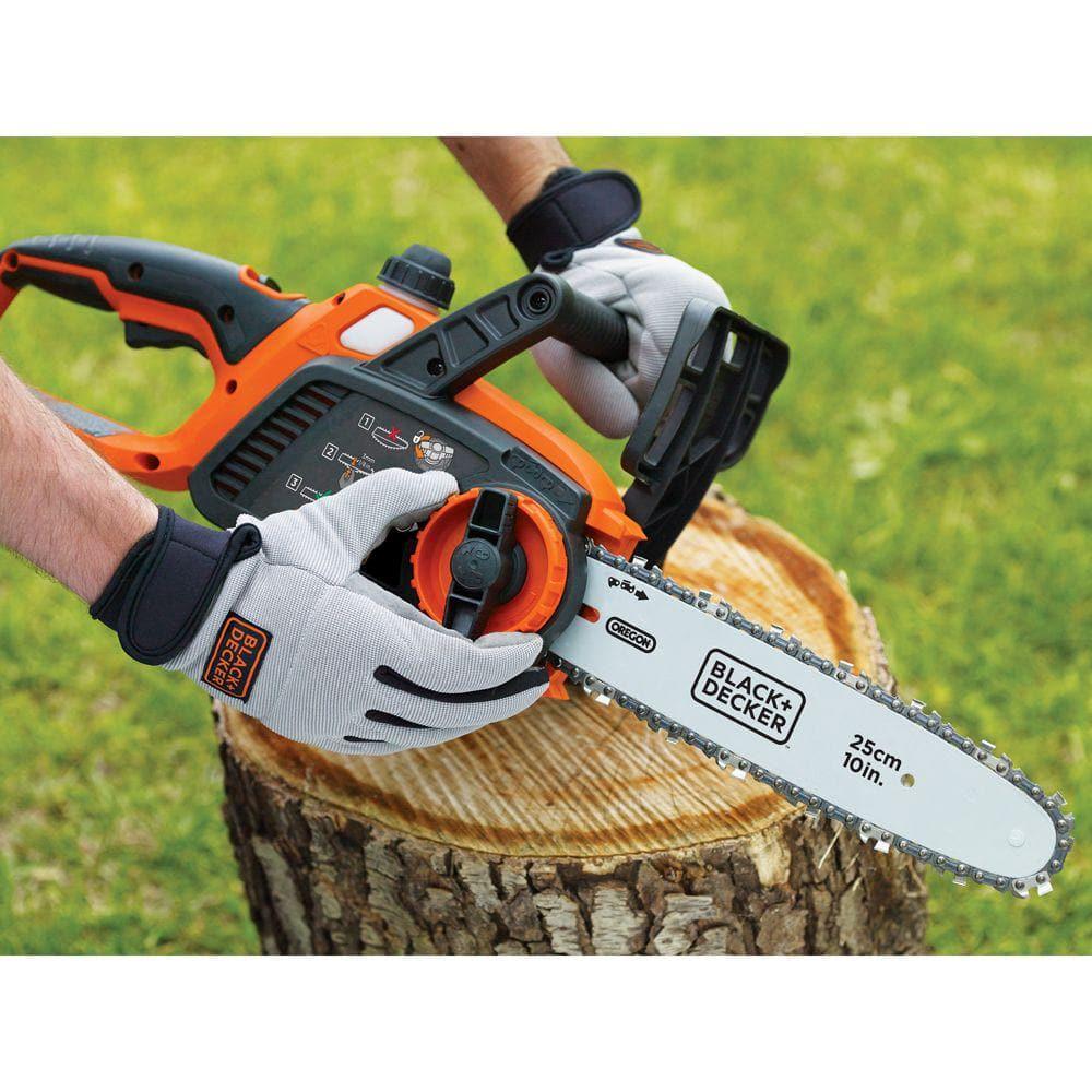 BLACKDECKER 20V MAX 10 in Battery Powered Chainsaw Kit with