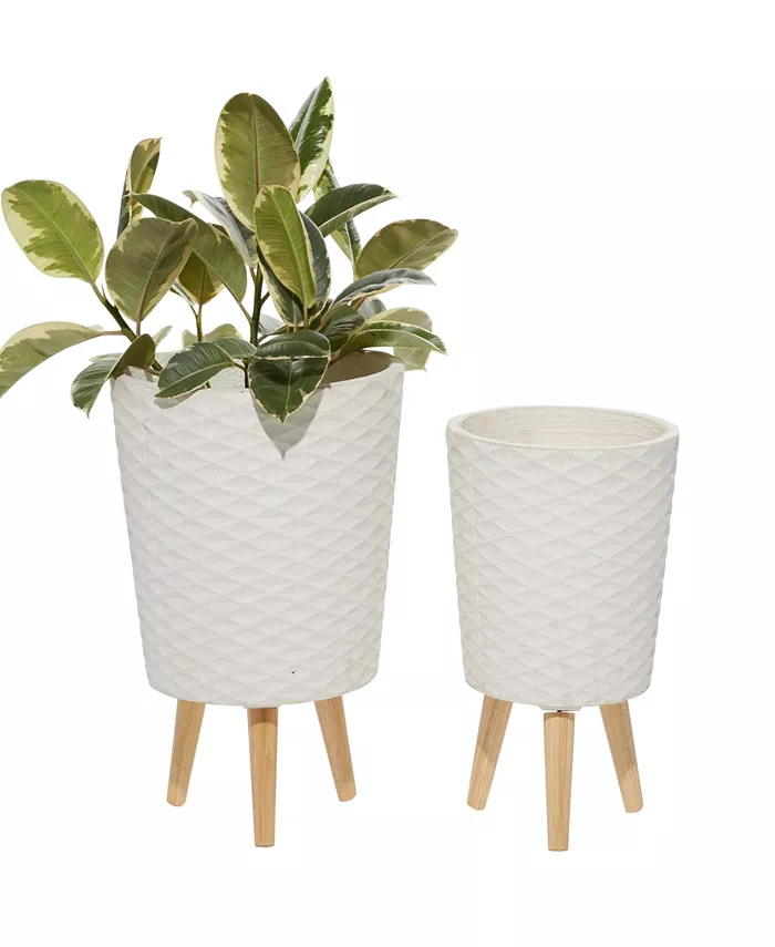 Rosemary Lane White Wood Indoor Outdoor Planter with Wood Legs Set of 2