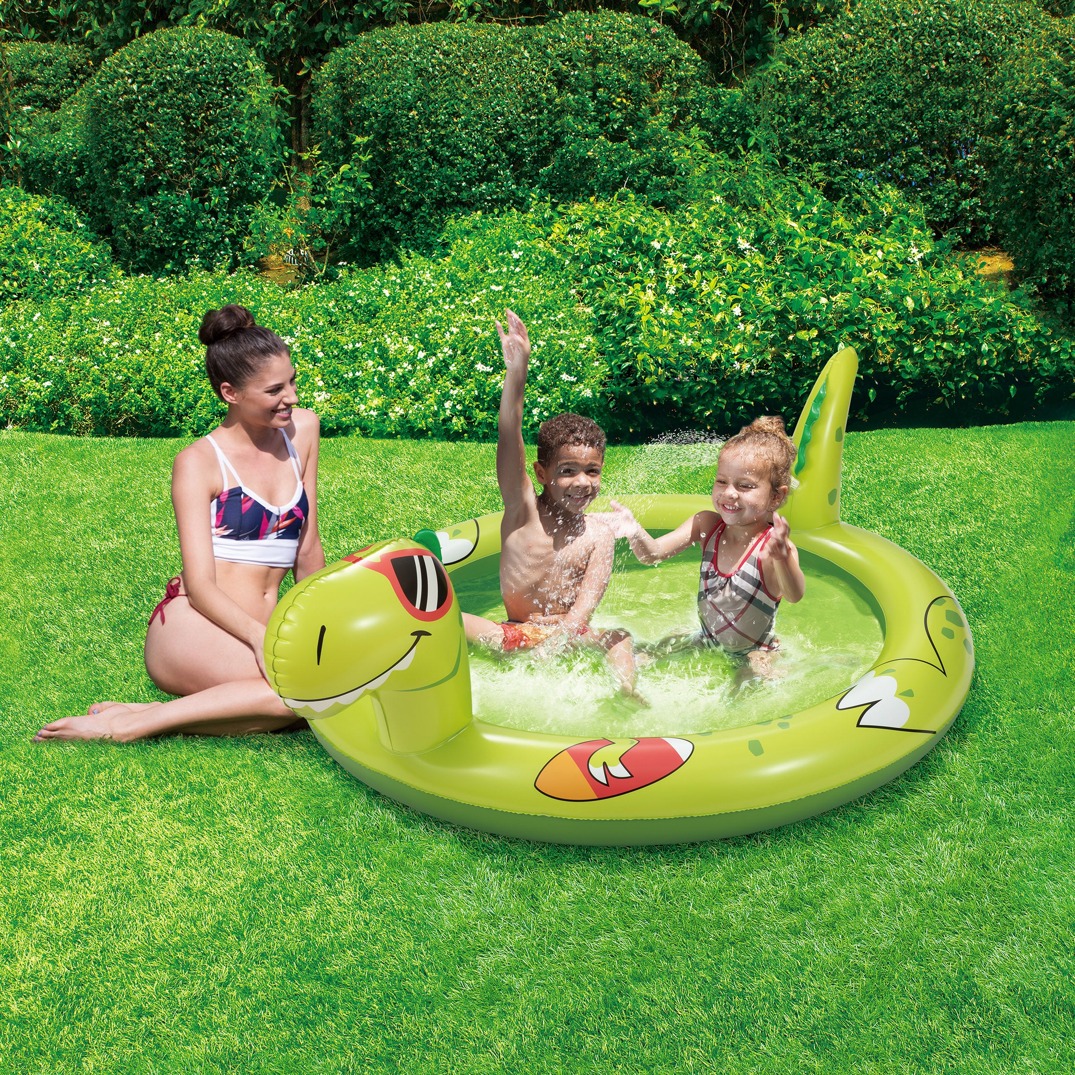 Play Day Inflatable Dino Spray Pool， Round， Green， Ages 2+， Unisex