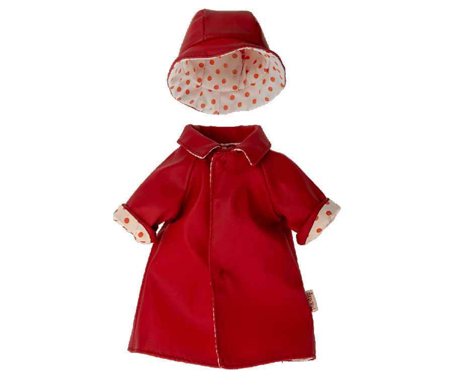 Raincoat w Hat, Teddy Mum