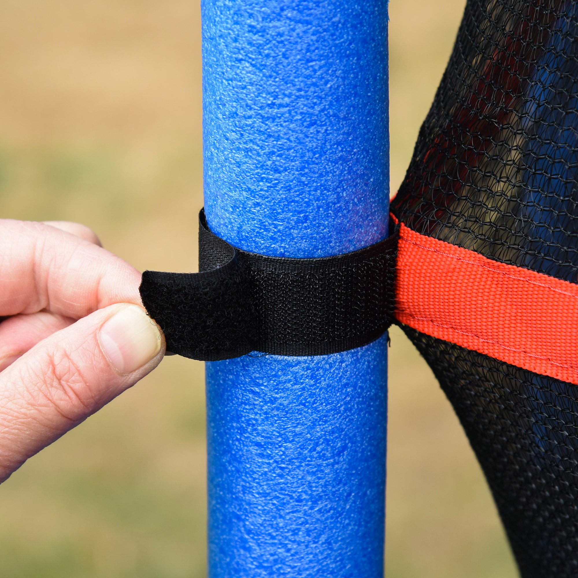 Outsunny Î¦5FT Kids Trampoline with Enclosure Net， Springless Design， Safety Pad and Steel Frame for Indoor Outdoor， Toddler Round Bouncer for Age 3 to 6 Years Blue