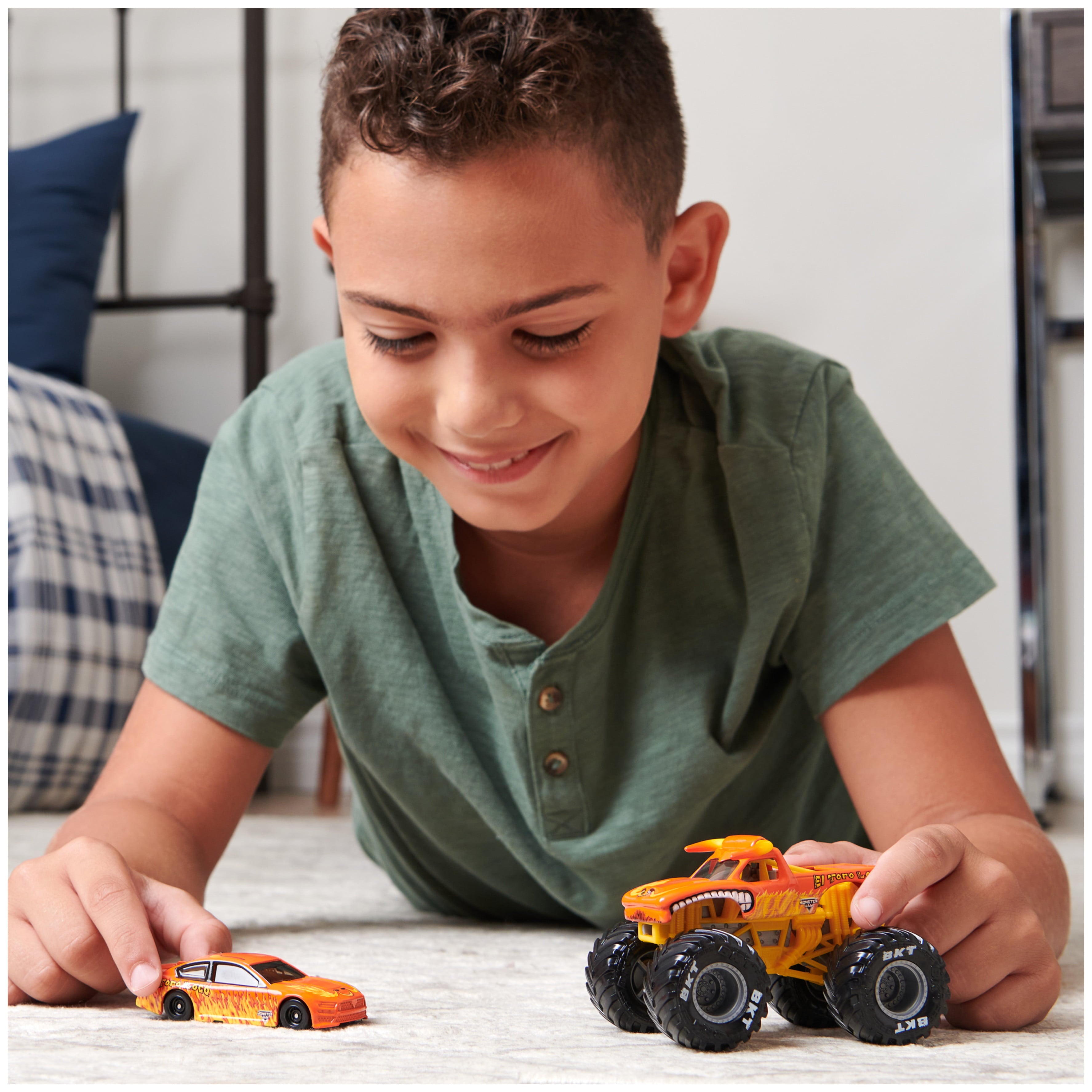 Monster Jam El Toro Loco Truck and Race Car (Walmart Exclusive)