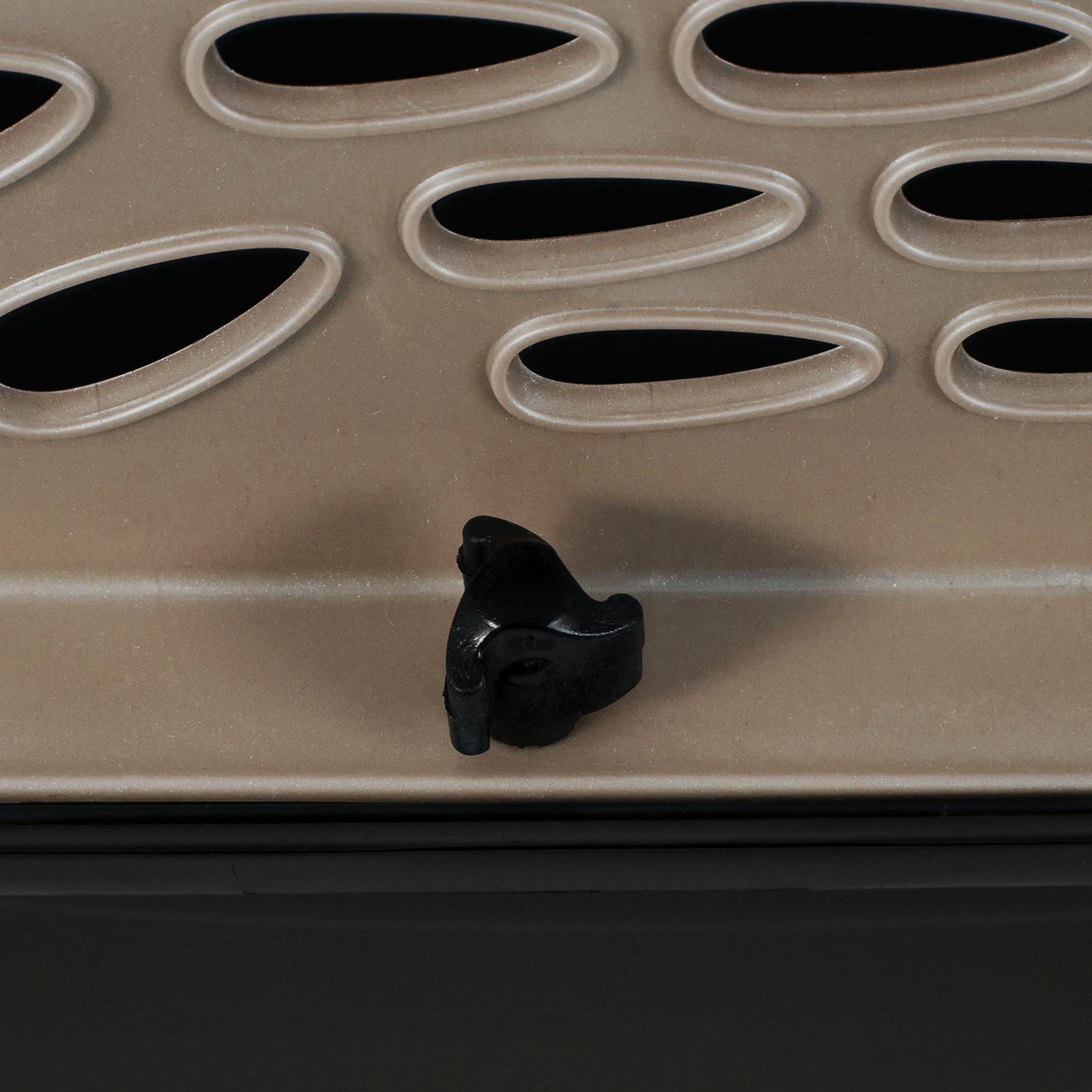 Petmate Top Load Plastic Dog Kennel， Tan， X-Small， 24