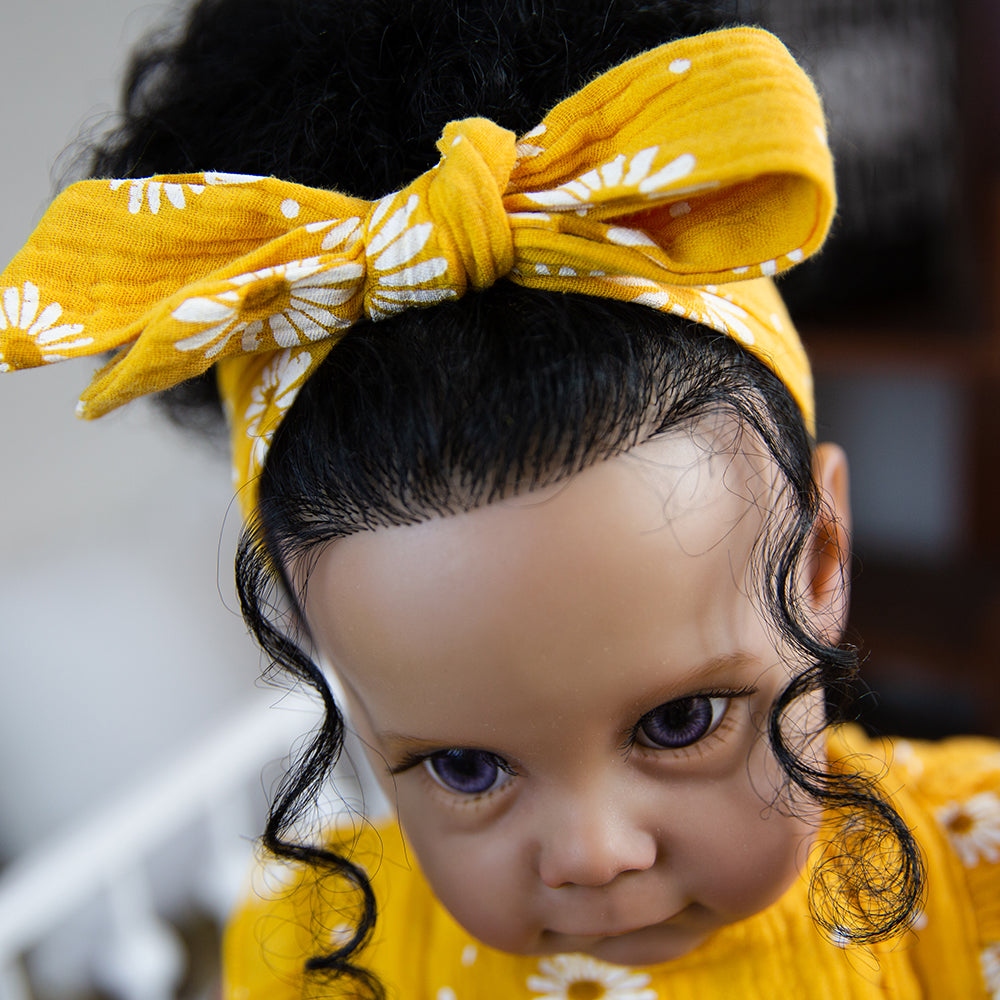 Reborn Baby Dolls Girl 22 Inch Realistic Newborn Baby Doll, Black Skin Baby Doll with Soft Body Silicone Limbs Weighted Reborn Toddler Gift for Children Age 3+