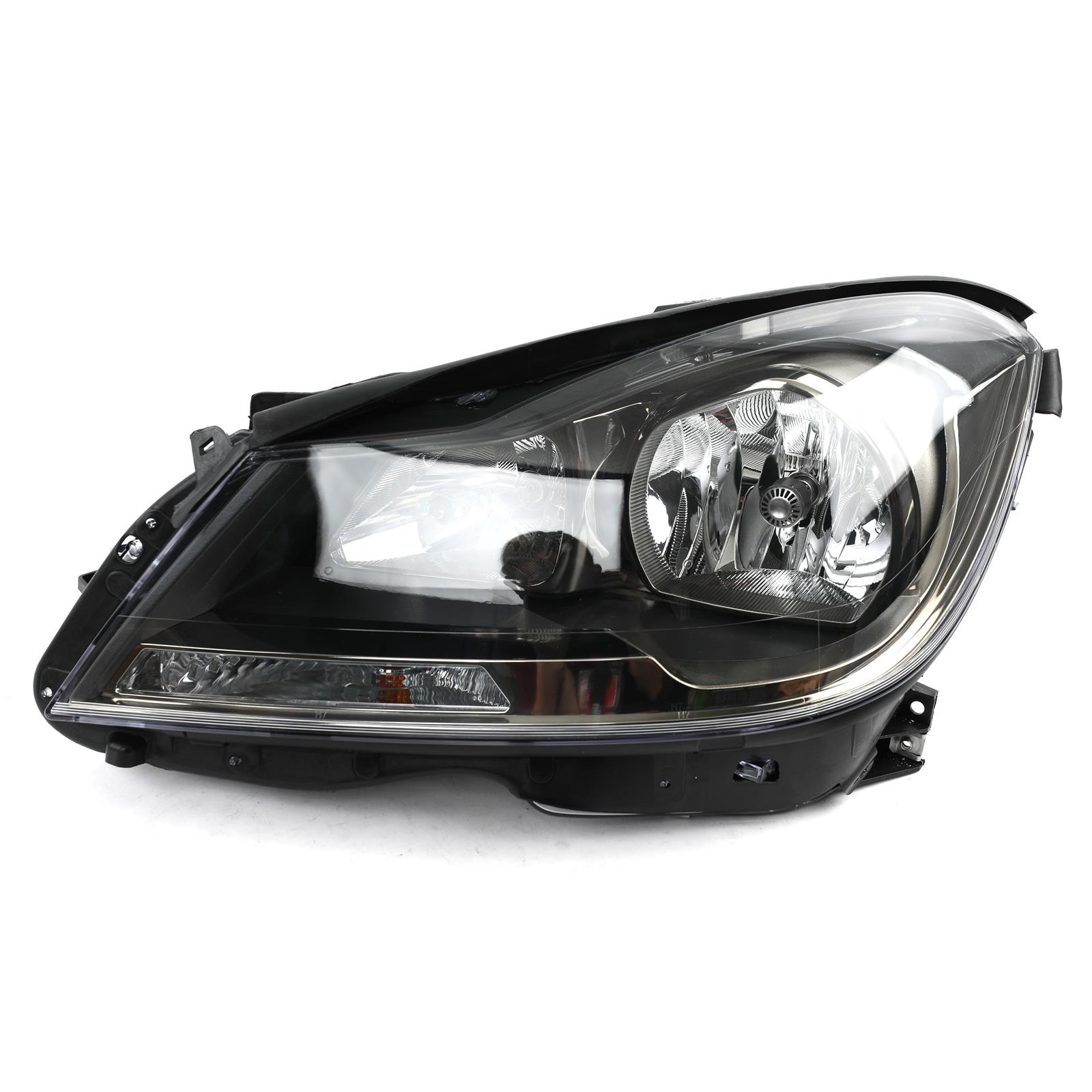 Coast to Coast International Body Parts MB2502186C Body Parts Headlight Assemblies