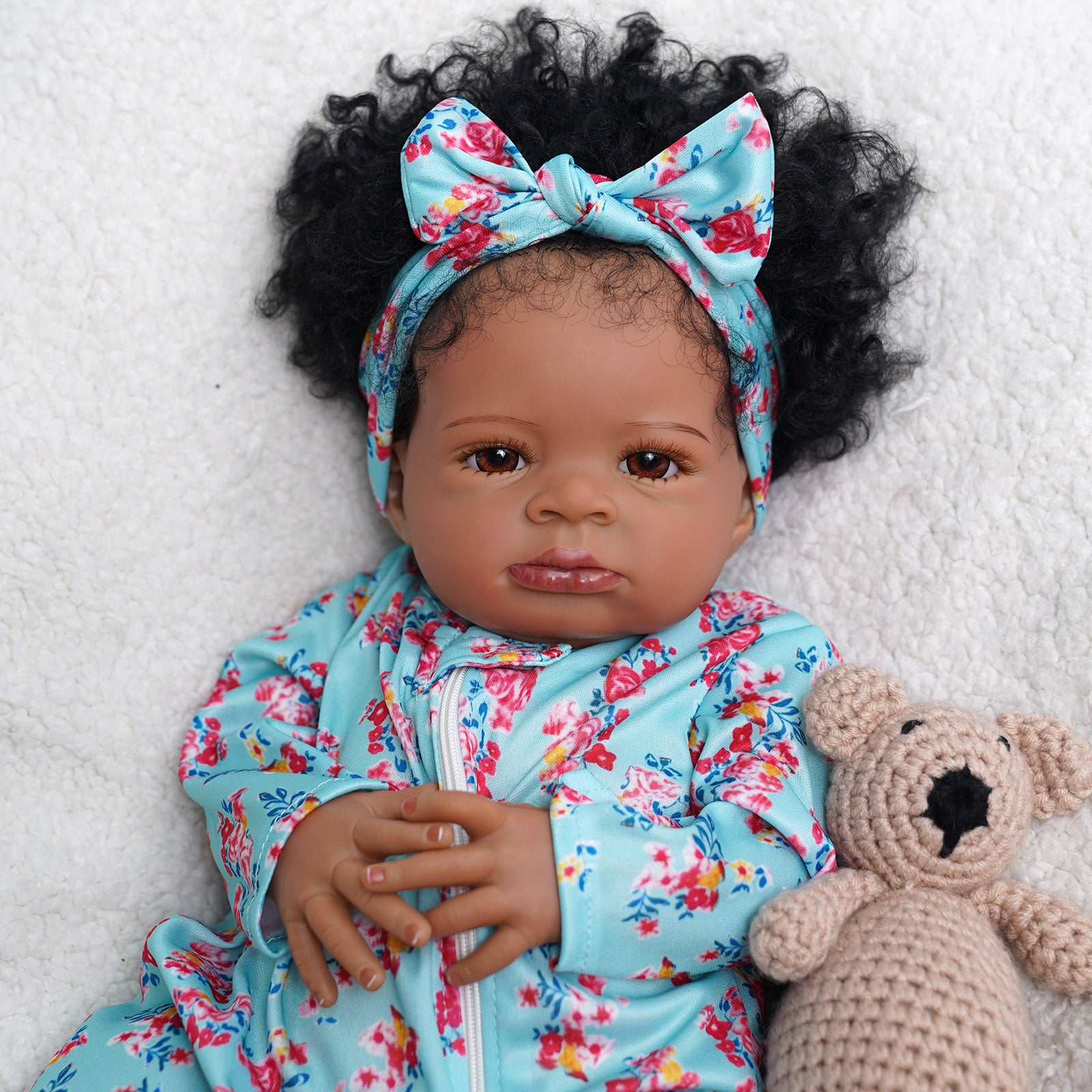 JIZHI Lifelike Reborn Baby Dolls Black 20 inch Realistic Newborn Baby Dolls Real Life Dolls with Clothes for Kids Age 3+