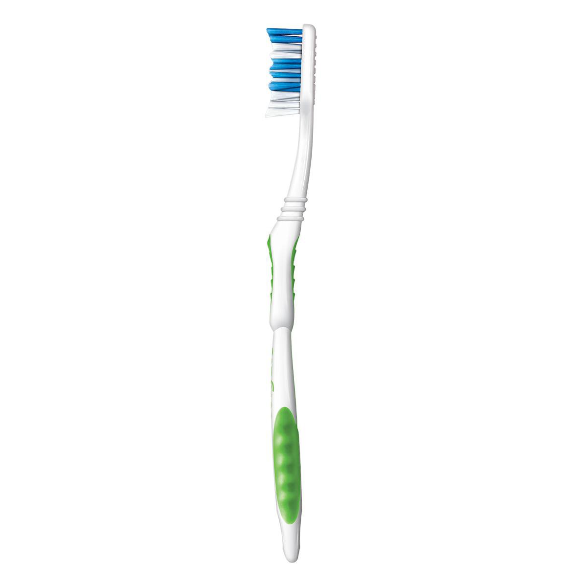 Escova de Dente Colgate Classic Clean 3 unidades