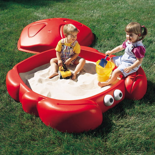 Step2 Crabbie Kids Plastic Outdoor Sandbox with Cover
