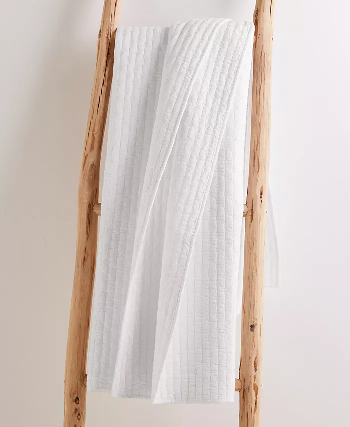 Levtex Cross Stitch Quilted Throw， 60