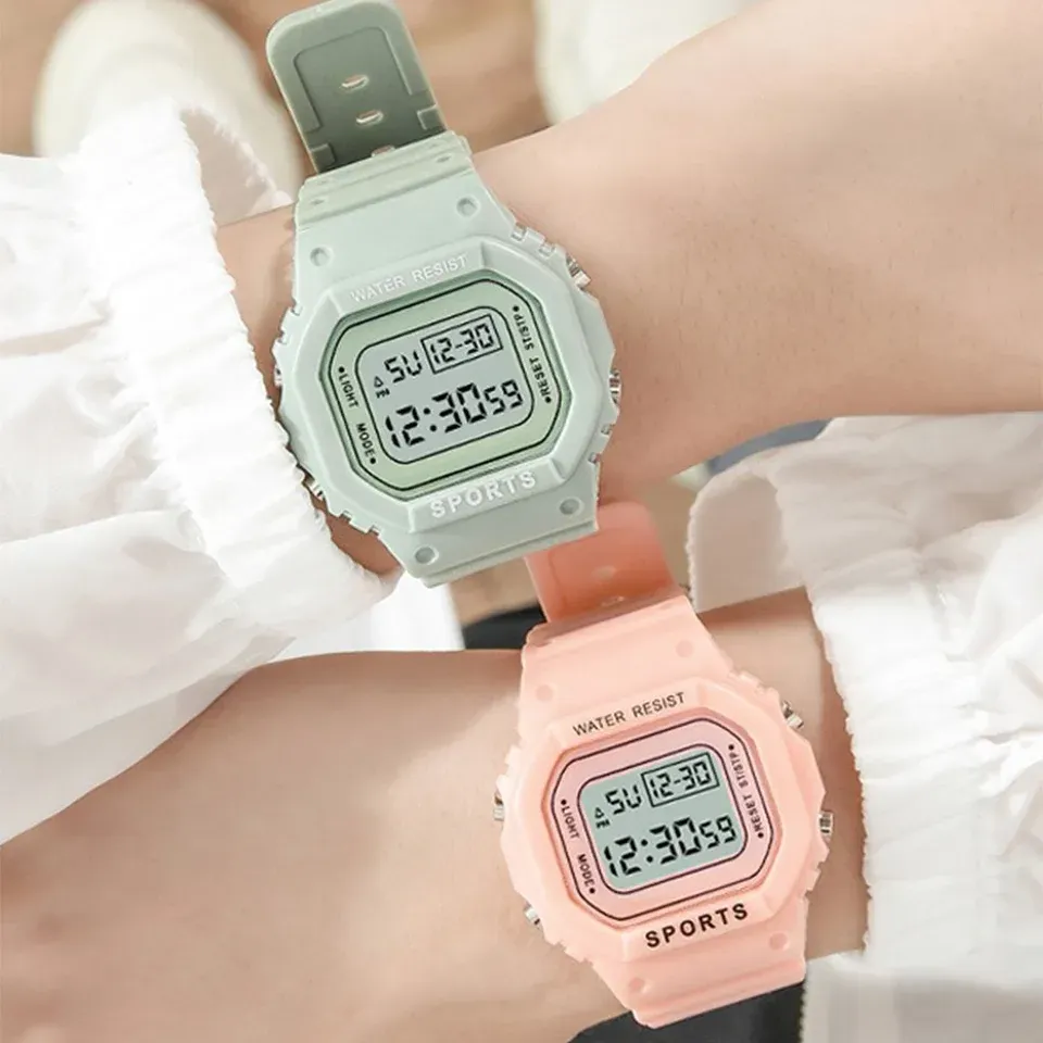 LIUYANGTIAN 1/2pcs LED Sports Watch Set for Boys Girls Student Electronic Watch Men Women Square Digital Watches Waterproof Rubber Clocks