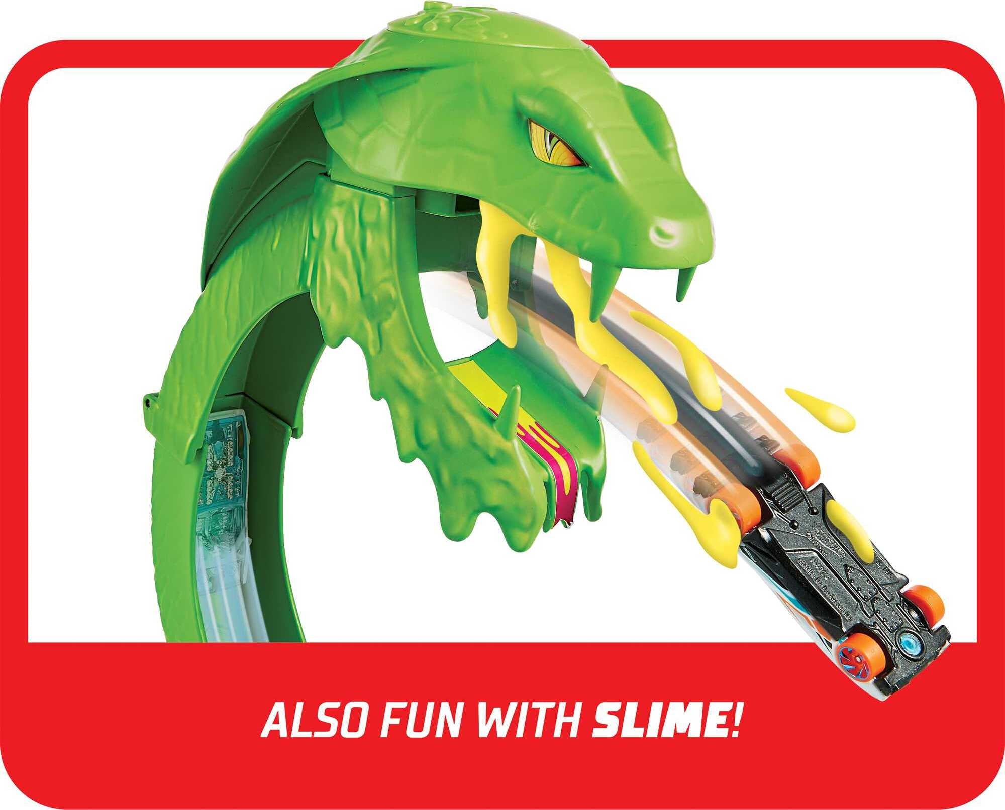 Hot Wheels City Toxic Snake Strike Challenge Playset with 1:64 Scale Toy Car and Reusable Slime
