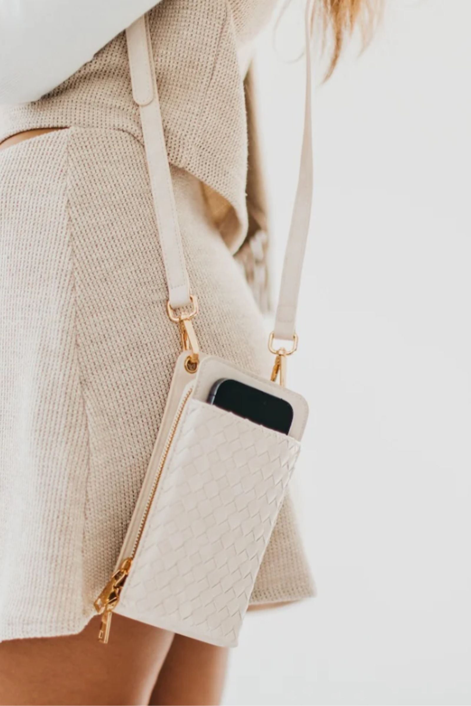 PRE-ORDER Woven Double Duty Phone Bag shipping apx 4/30