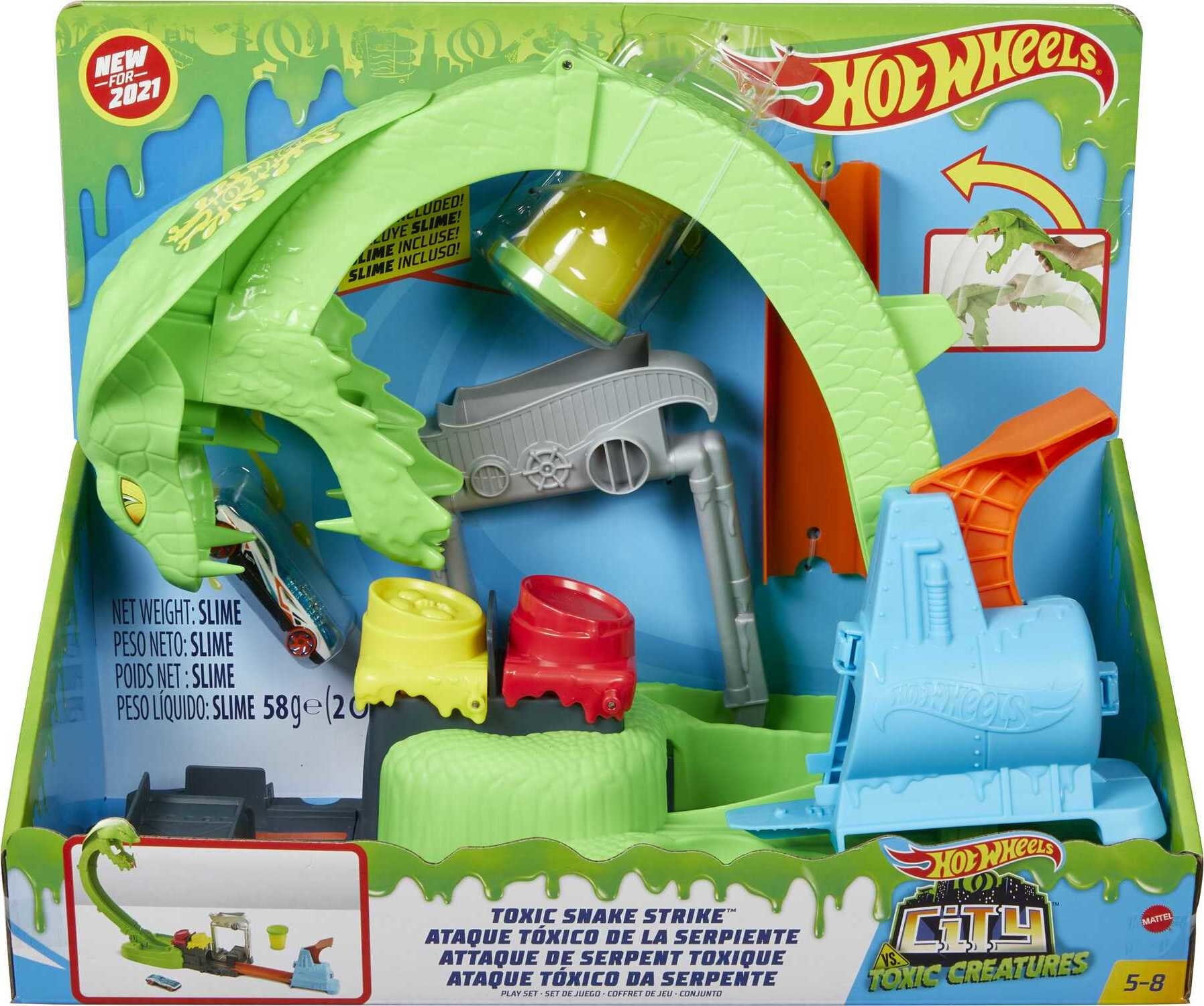 Hot Wheels City Toxic Snake Strike Challenge Playset with 1:64 Scale Toy Car and Reusable Slime