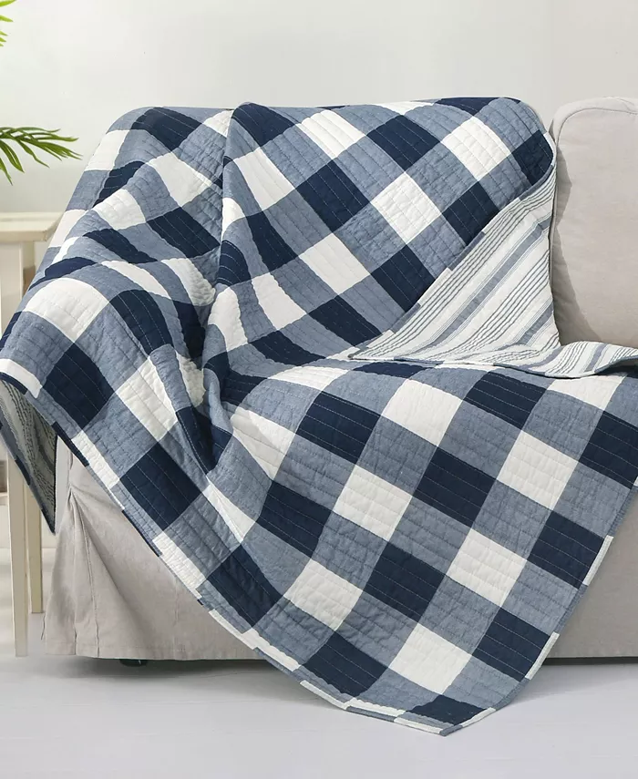 Levtex Camden Buffalo Check Reversible Quilted Throw， 50