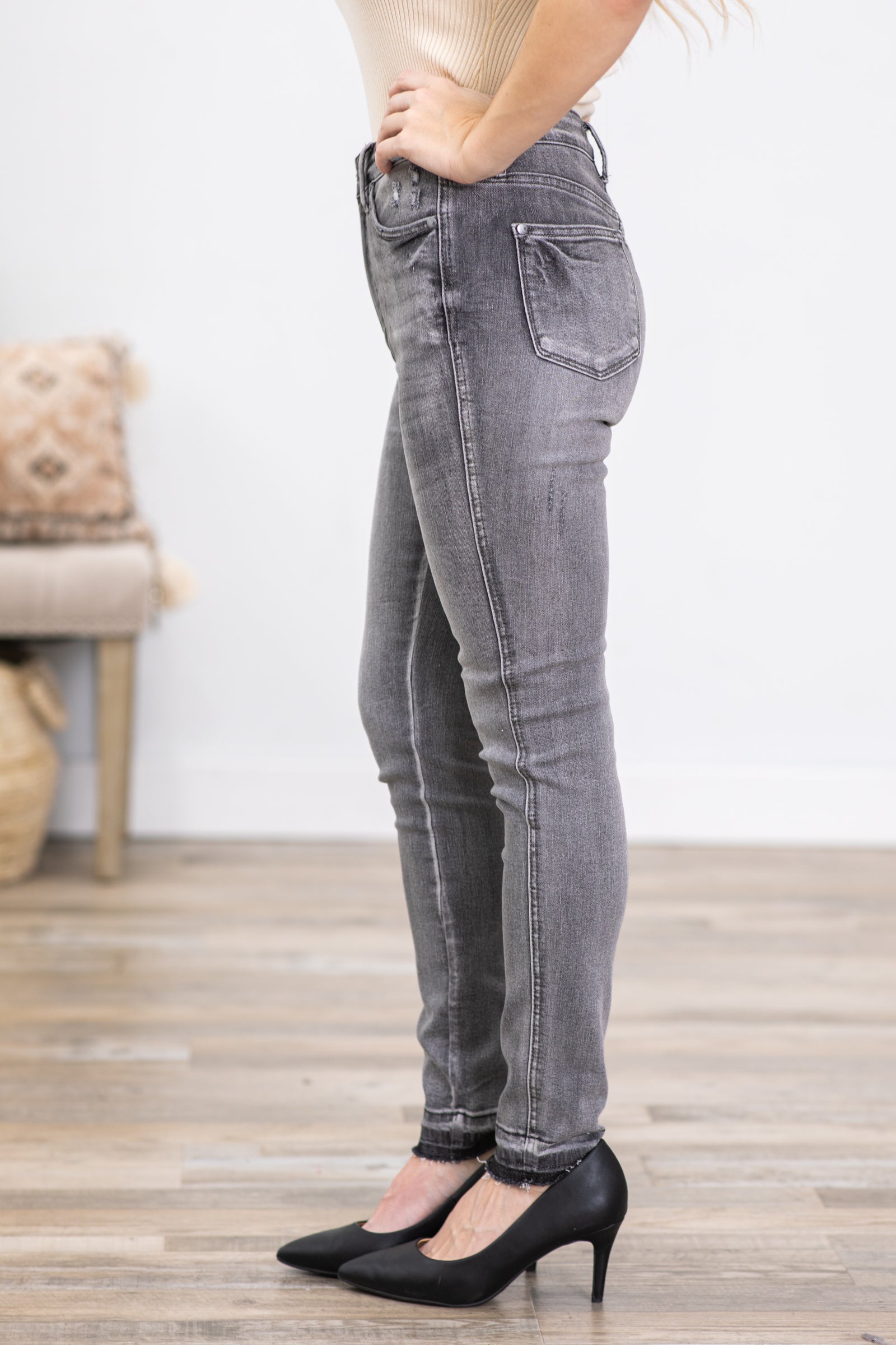 Judy Blue Tummy Control Grey Jeans