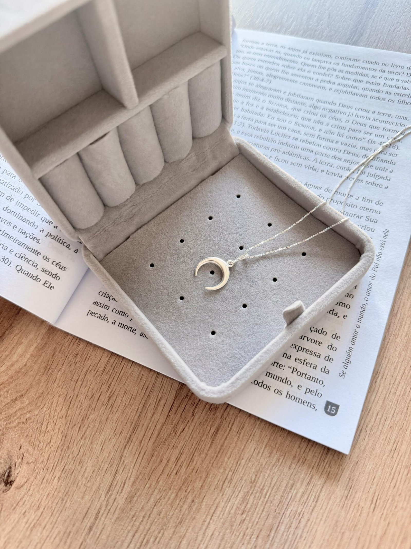 Colar Pingt. Lua Lisa