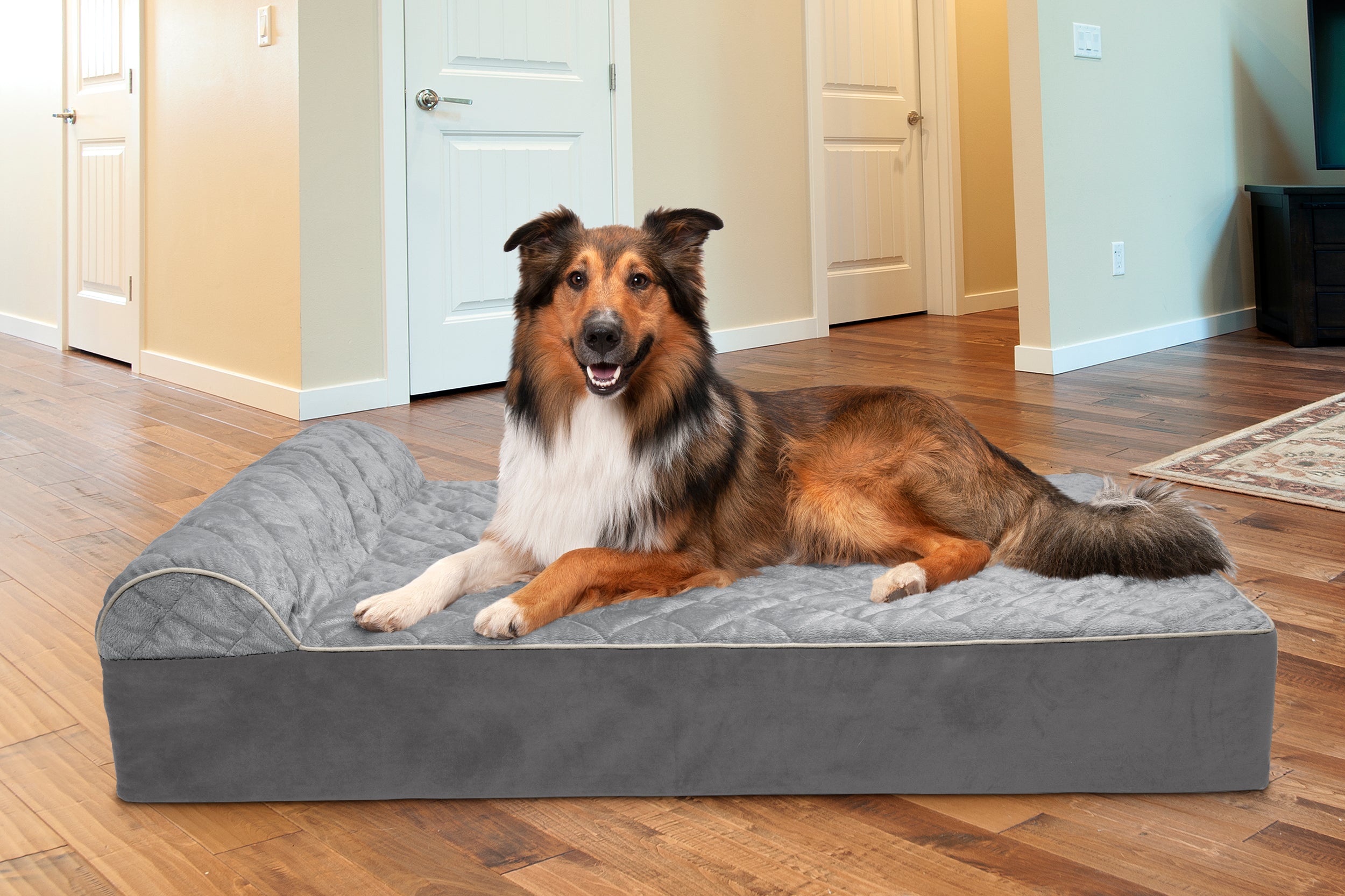 FurHaven | Orthopedic Goliath Quilted Faux Fur and Velvet Chaise Lounge Pet Bed for Dogs and Cats， Gray， 2XL