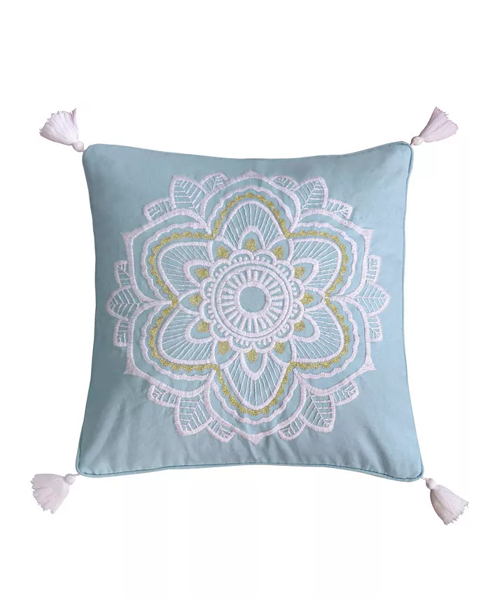 Levtex Angelica Medallion Tassel Decorative Pillow， 18