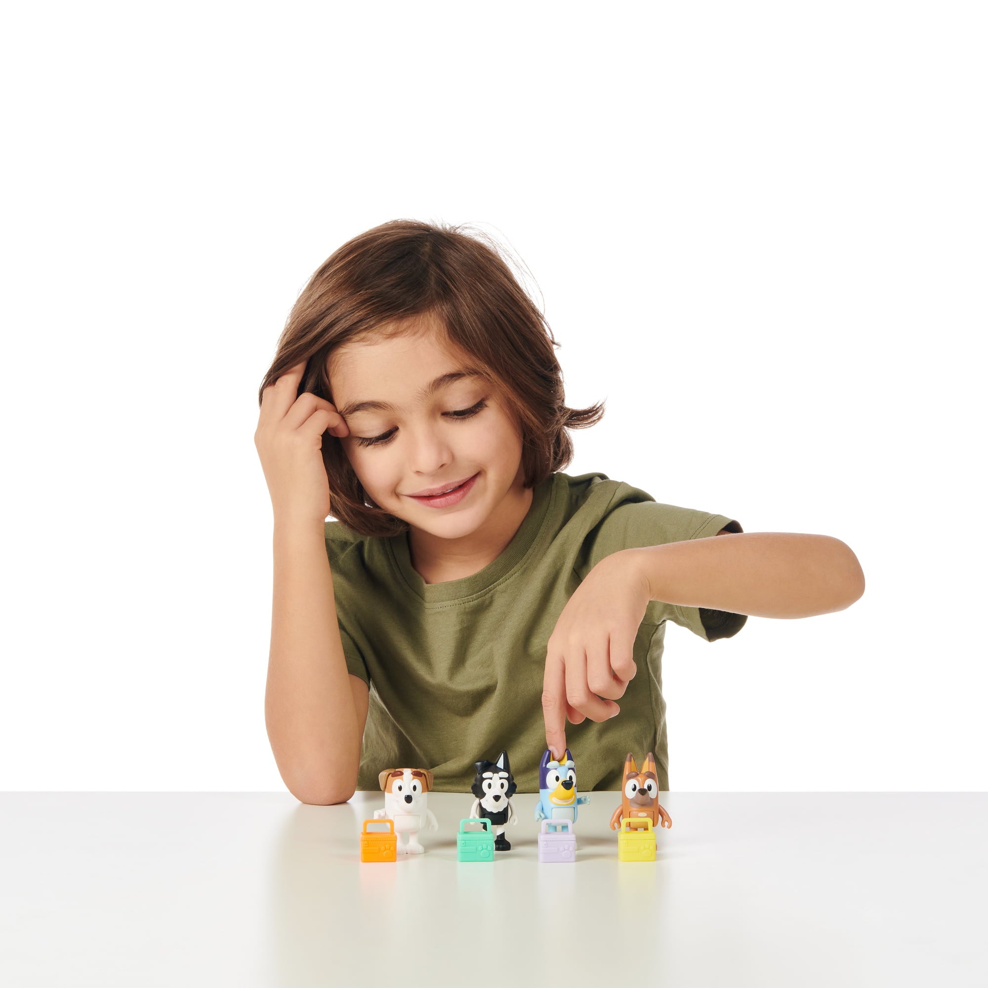 Bluey， School Friends - Bluey， Jack， Pretzel and Mackenzie ，4-Pack， 2.5-3 inch Figures， Preschool， Ages 3+