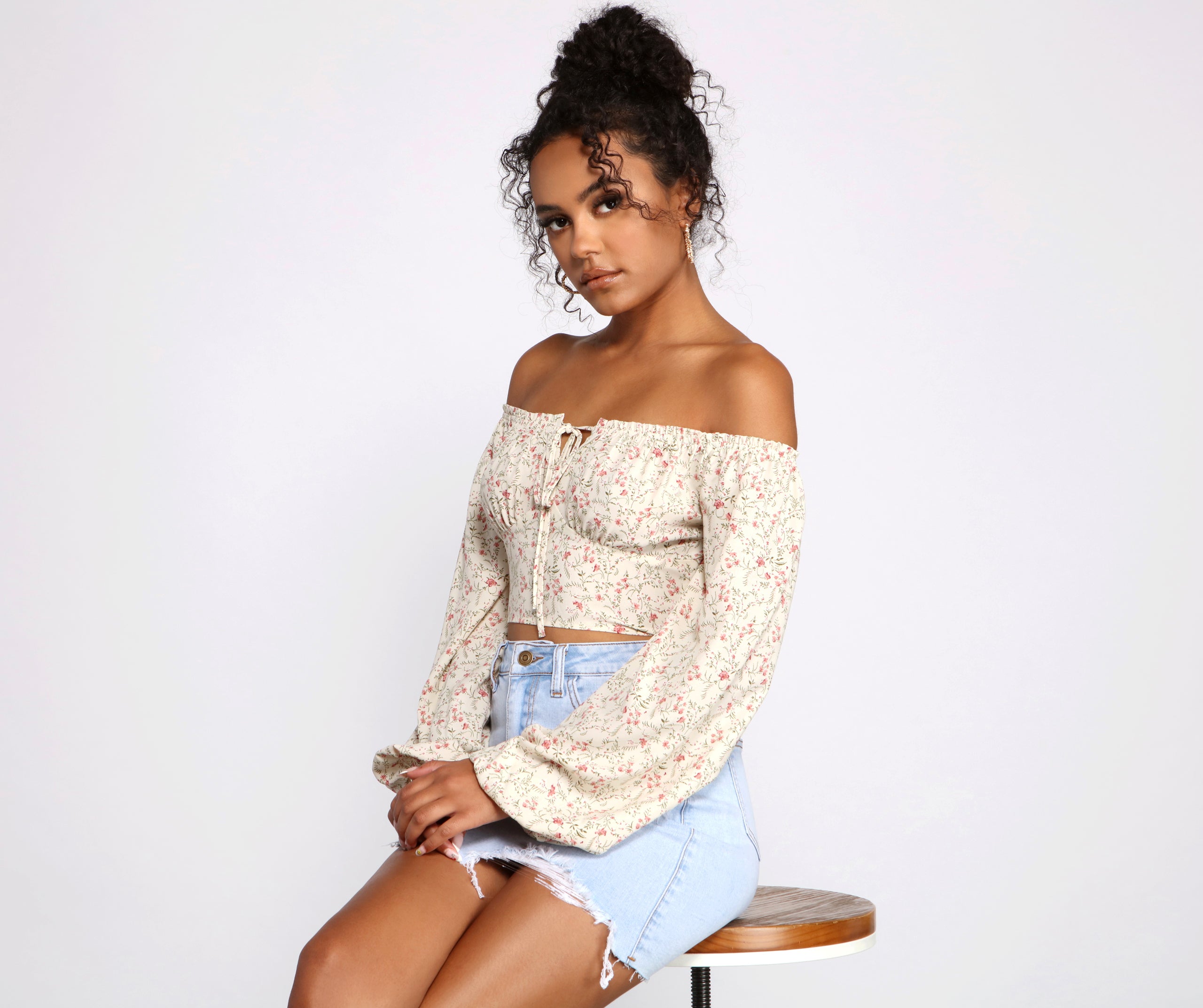 Feeling Flirty In Florals Crop Top