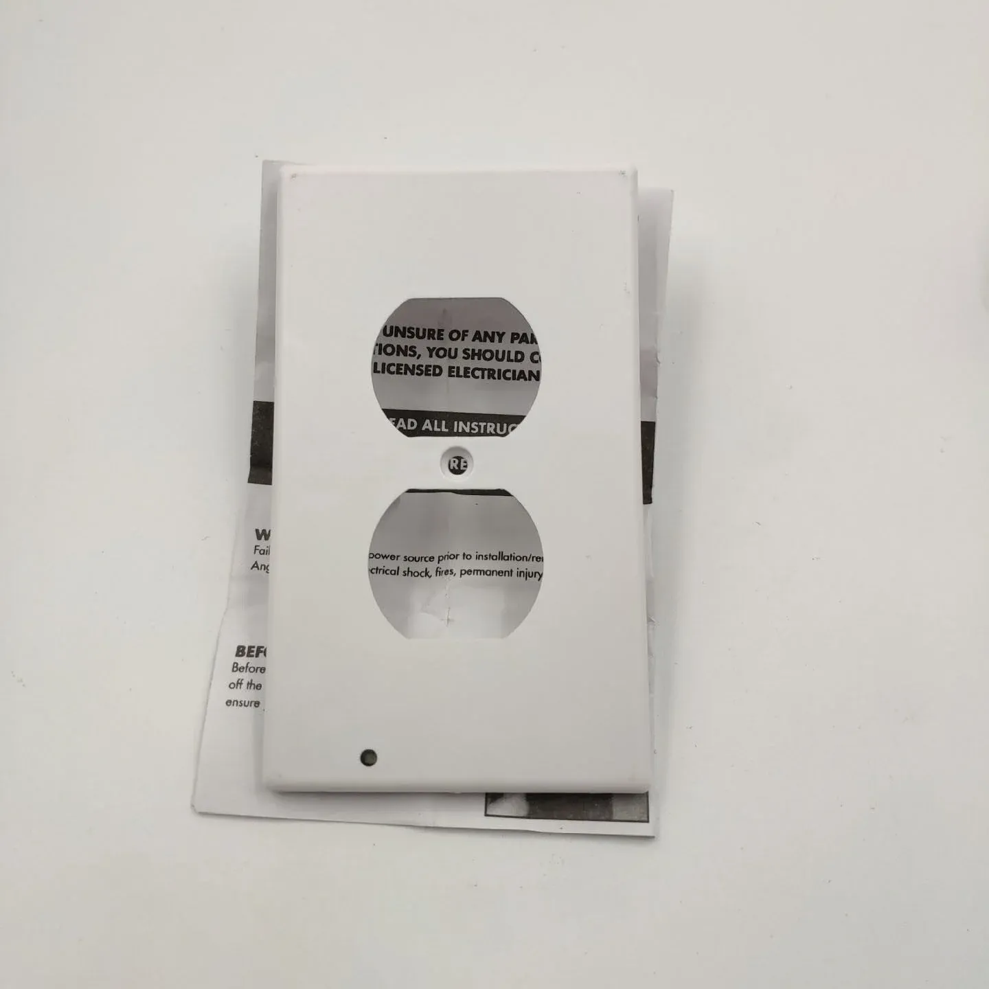 🔥 BIG SALE - 48% OFF🔥Outlet Wall Plate With Night Lights-No Batt