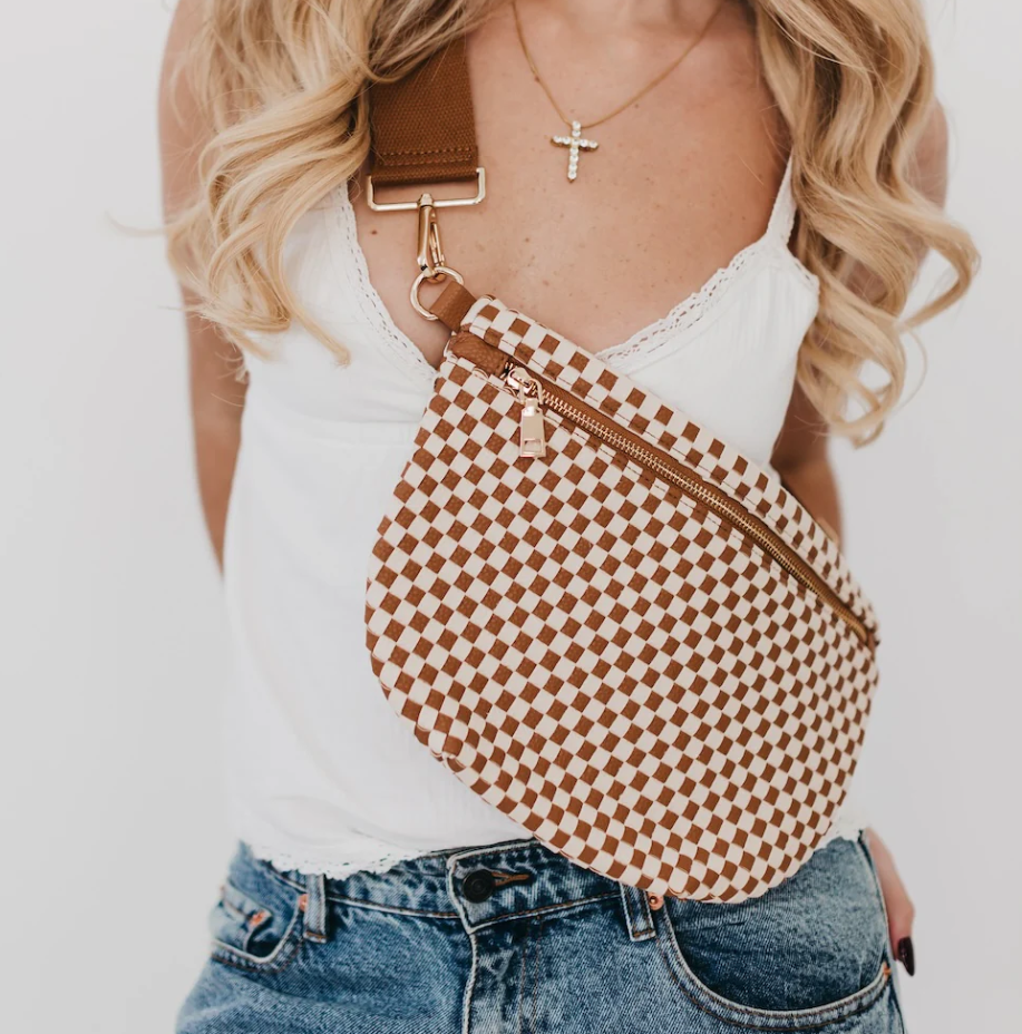 PRE-ORDER Westlyn Woven Bum Bag shipping apx 4/30