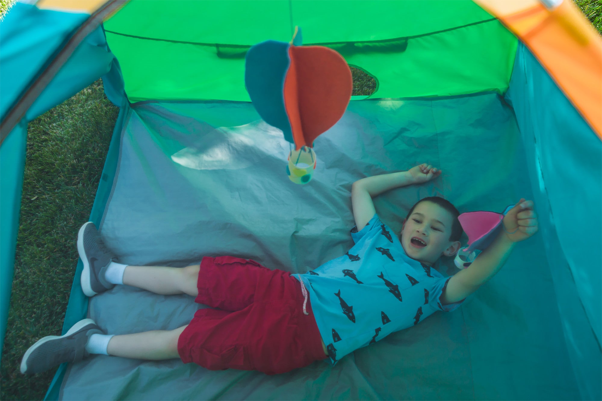 Pacific Play Tents Super Duper II Dome Tent