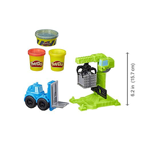 Play-Doh Wheels Crane and Forklift Set with 3 Cans of Play-Doh