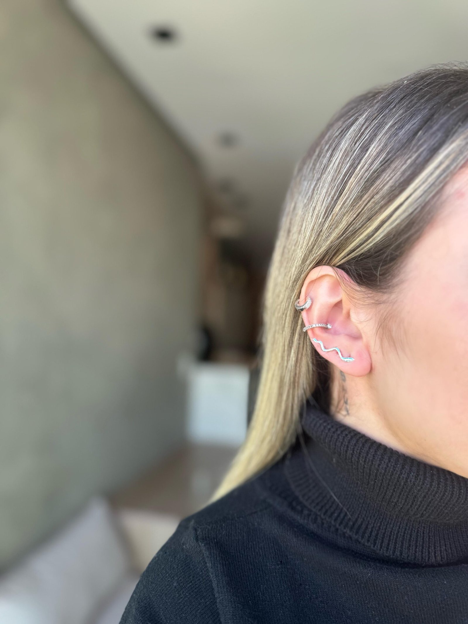 Ear Cuff Cobra de Ganchinho